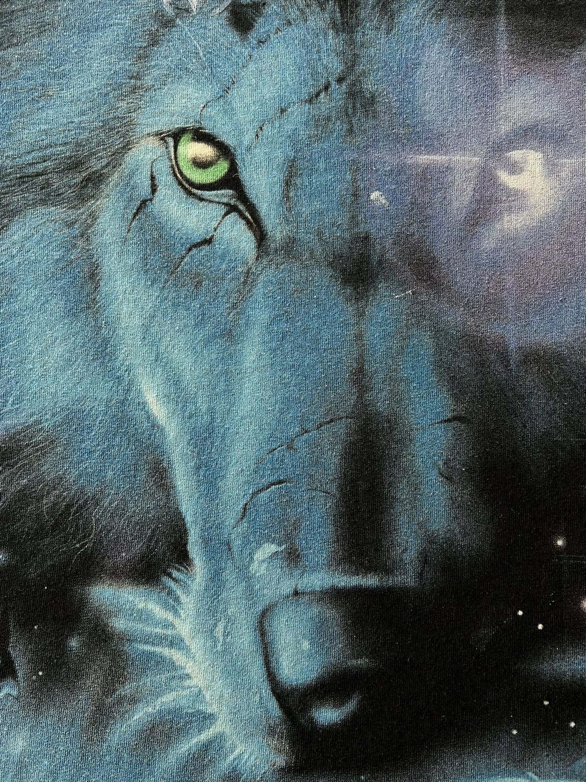 Liquid Blue Vintage 2001 Liquid Blue Wolf All Over Print Streetwear Tee Size US XL / EU 56 / 4 - 4 Thumbnail