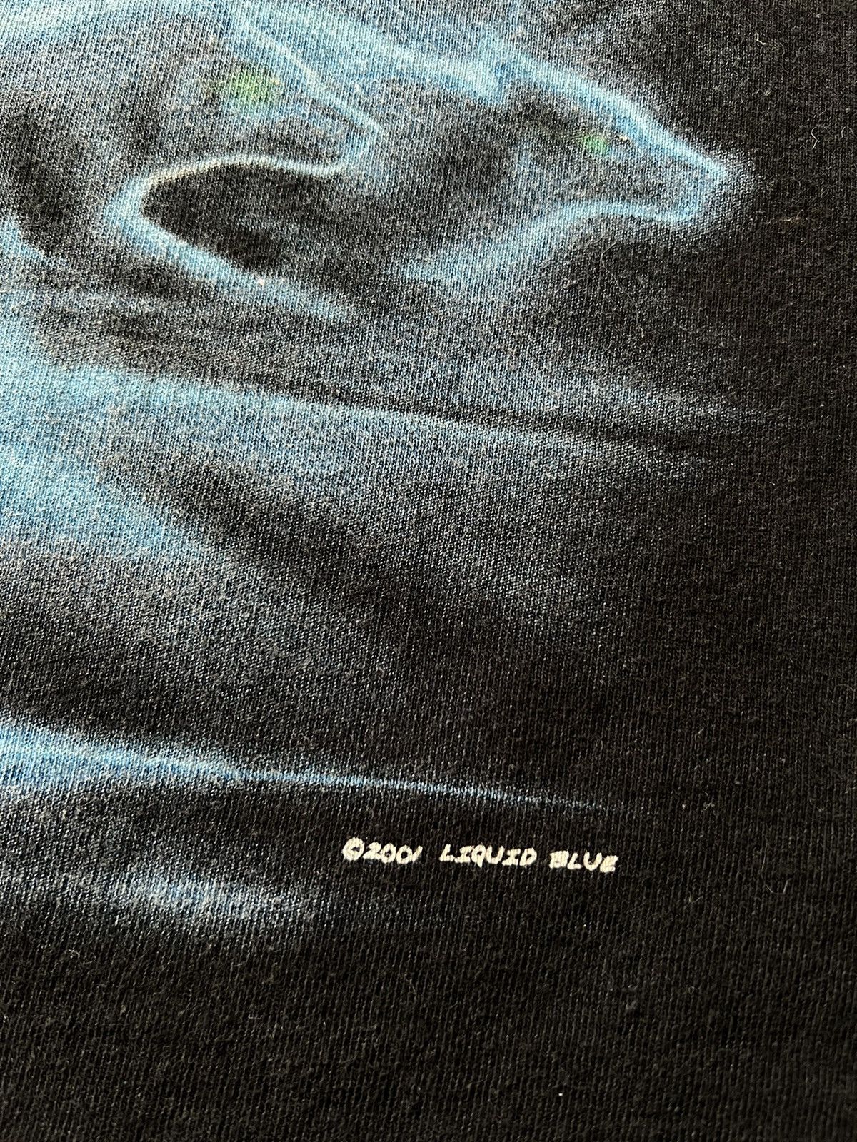 Liquid Blue Vintage 2001 Liquid Blue Wolf All Over Print Streetwear Tee Size US XL / EU 56 / 4 - 5 Thumbnail
