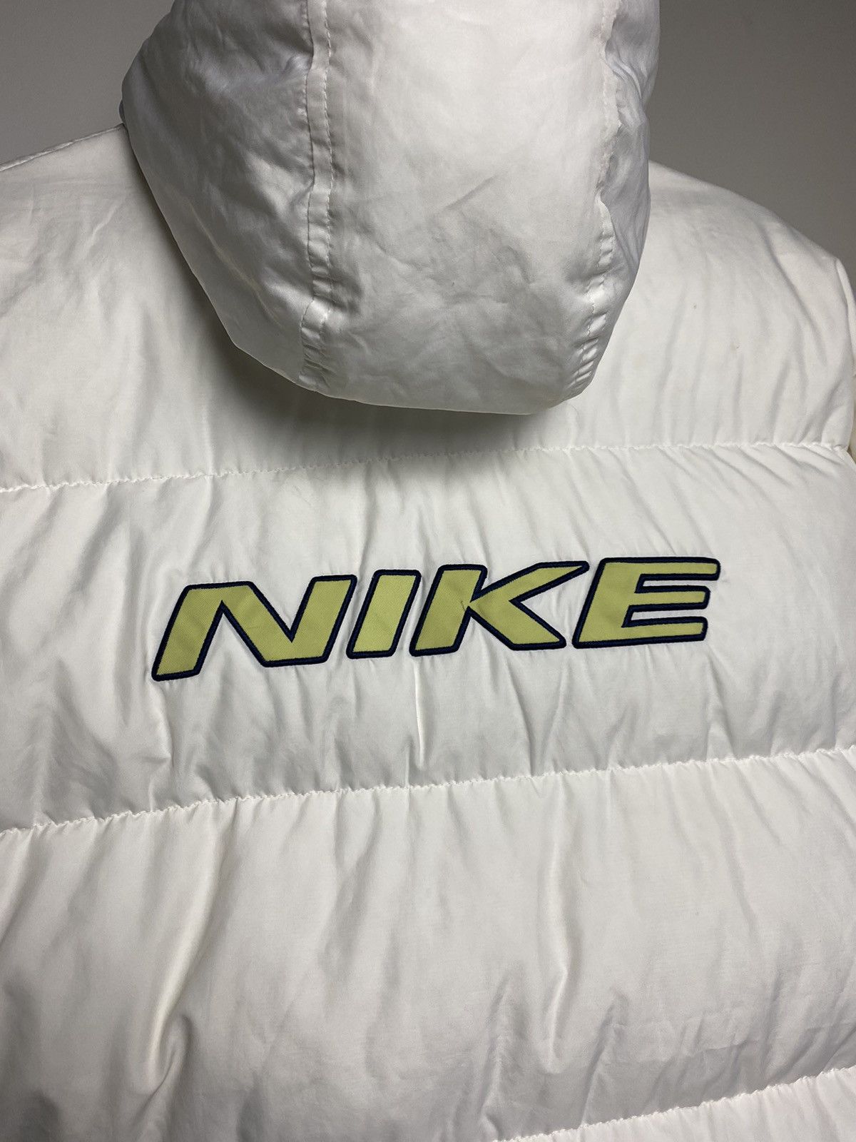 Nike × Vintage Nike vintage puffer jacket big logo white neon yellow 90s Size US M / EU 48-50 / 2 - 2 Thumbnail