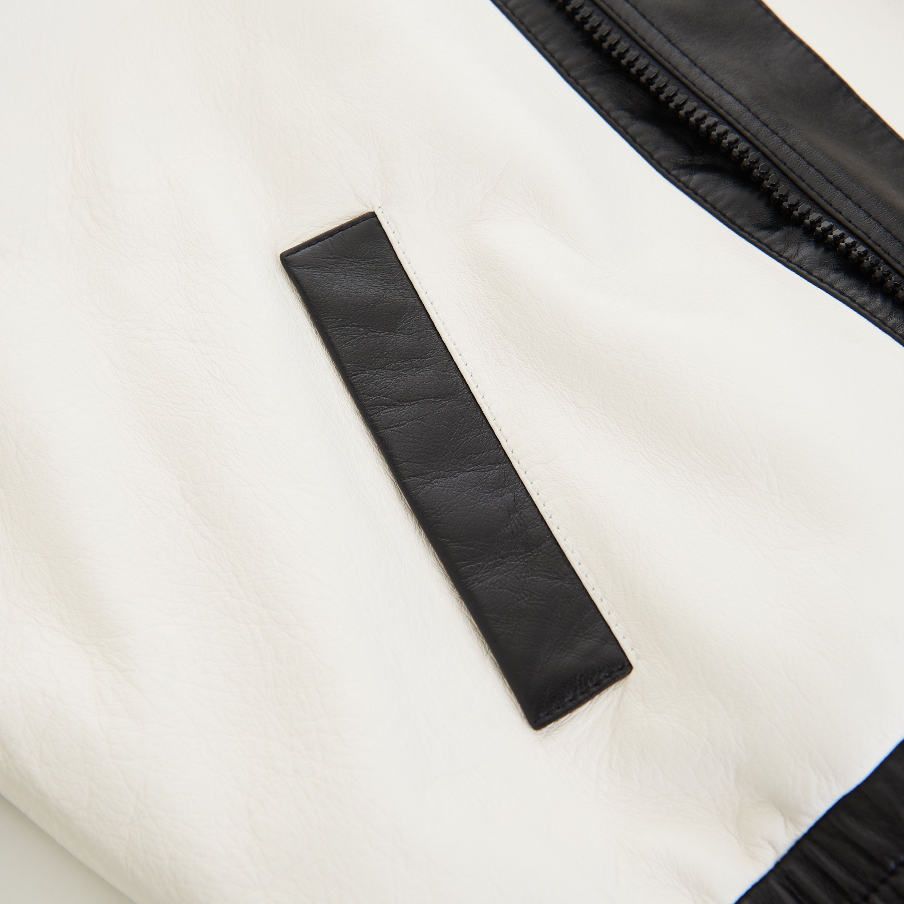 Celine Two-toned Teddy Jacket In Soft Lambskin With “Flag” Patch Size US M / EU 48-50 / 2 - 12 Thumbnail