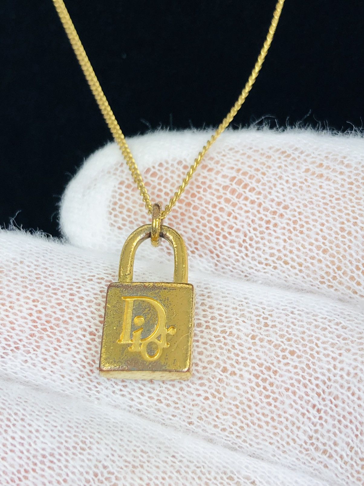 Dior lock necklace