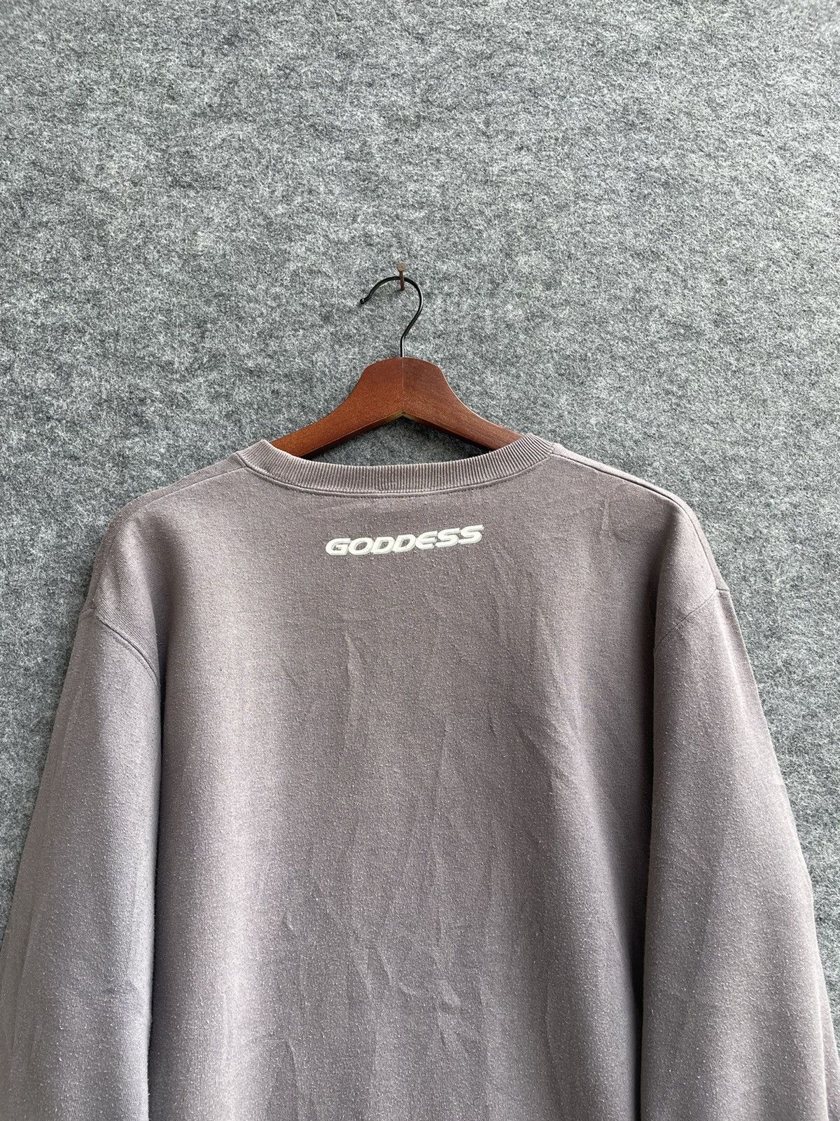 Japanese Brand × Vintage VINTAGE SHONAN CHIGASAKI GODDESS SWEATSHIRT Size US L / EU 52-54 / 3 - 4 Thumbnail