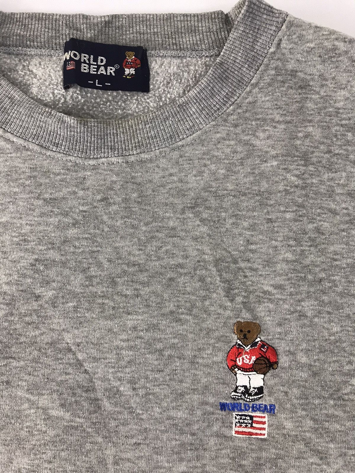 Polo Ralph Lauren 90s World Bear USA Polo Sweatshirt Embroidery Logo Crewneck Size US L / EU 52-54 / 3 - 3 Thumbnail