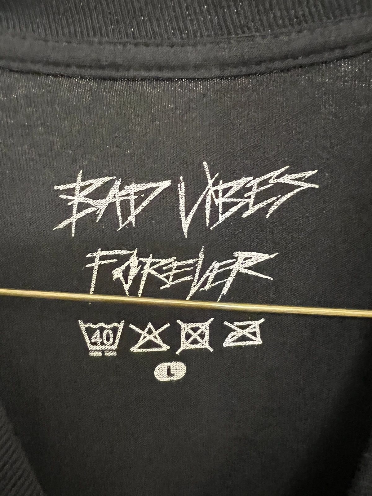 Revenge Bad vibes forever album long sleeve Size US L / EU 52-54 / 3 - 2 Thumbnail