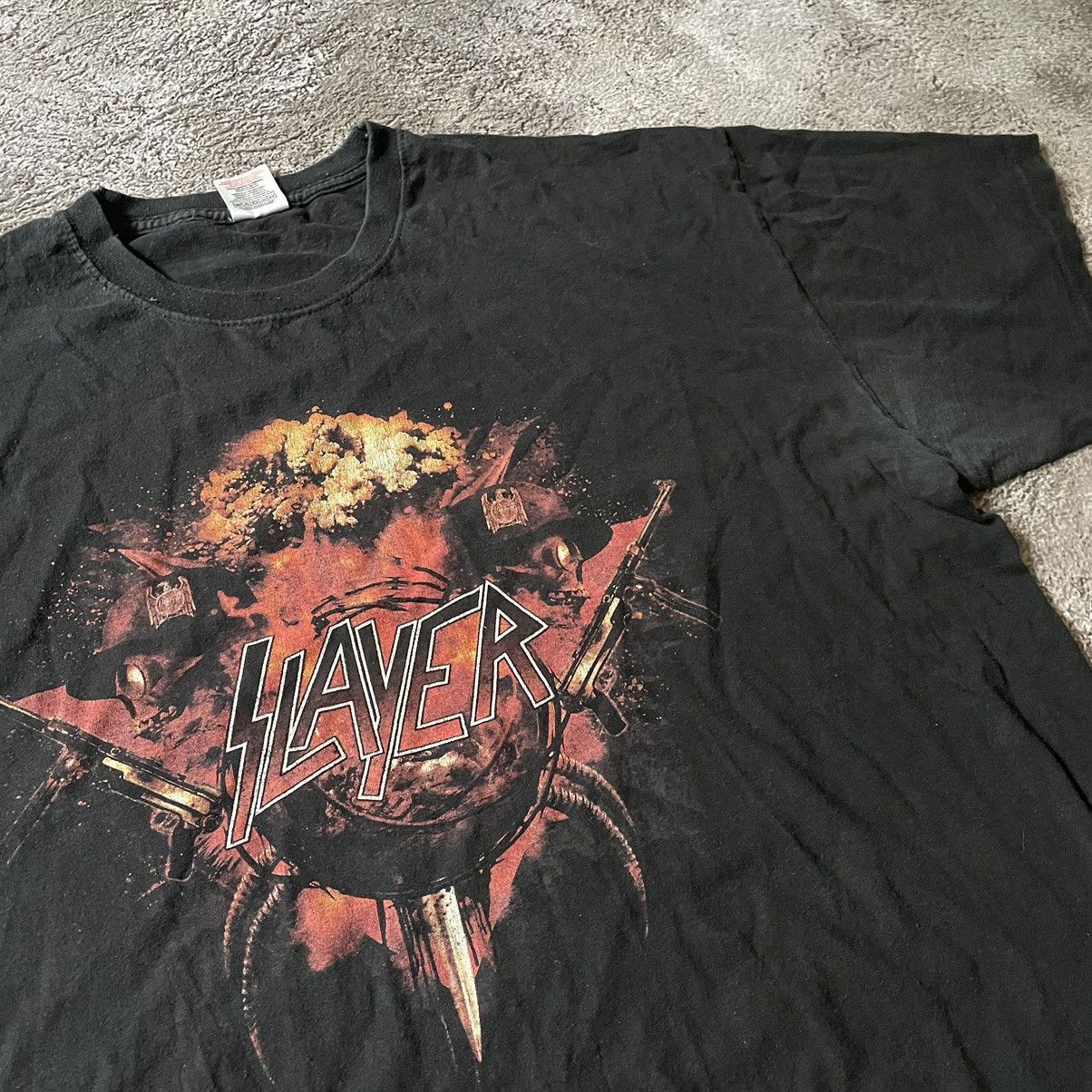 Vintage Vintage Y2K Slayer Graphic Tee Grunge Skull Print Baggy L Size US L / EU 52-54 / 3 - 6 Thumbnail
