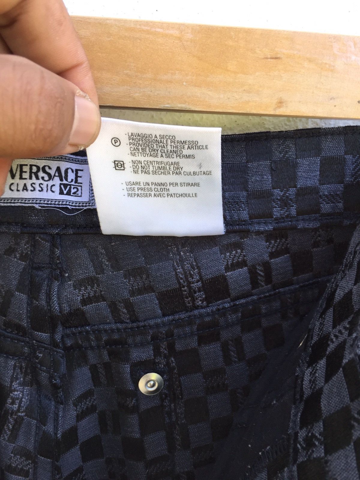 Versace Versace Classic V2 Denim Trousers Pants Rare Size US 26 / EU 42 - 8 Thumbnail