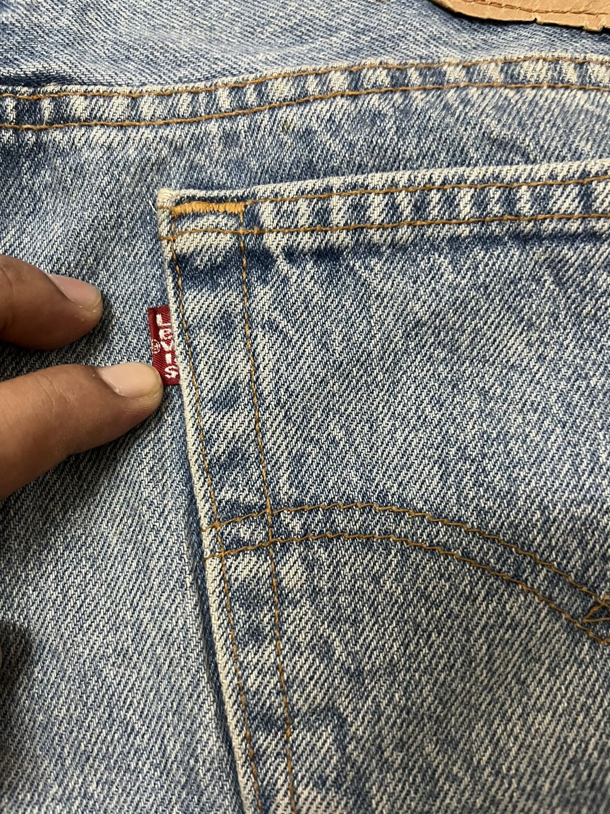 Levi's Vintage rare levi’s 90’s 501 light washed blue Size US 33 - 8 Thumbnail