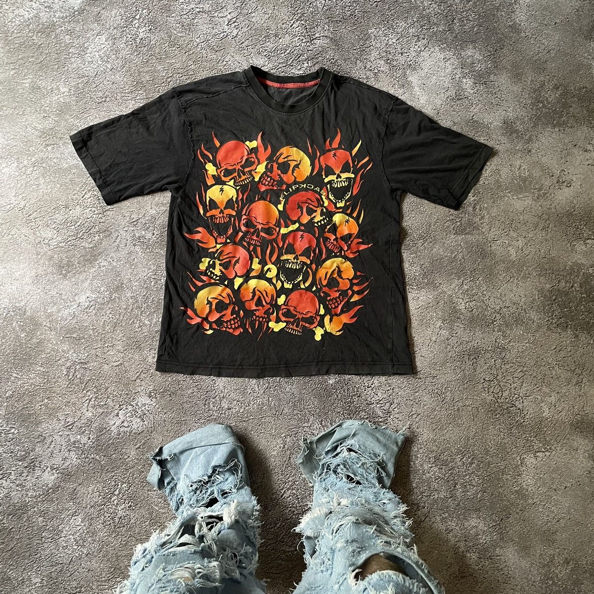 Band Tees Vintage Y2K Skeleton Scream FACE DEAD Skulls Tour Horror Tee Size US S / EU 44-46 / 1 - 1 Thumbnail