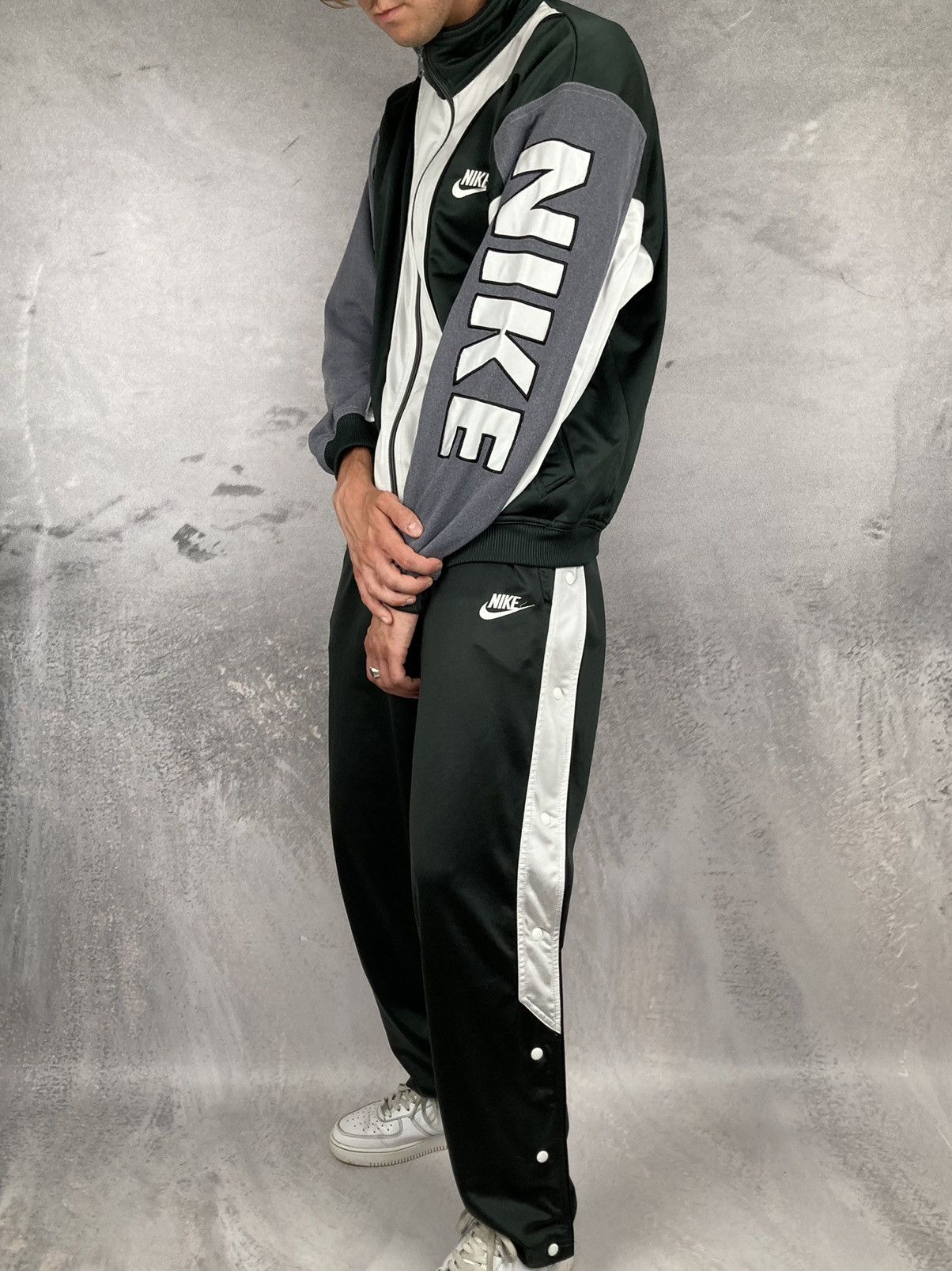 Nike Vintage Nike Tracksuit 90s Retro Logo Swoosh Size US M / EU 48-50 / 2 - 2 Thumbnail