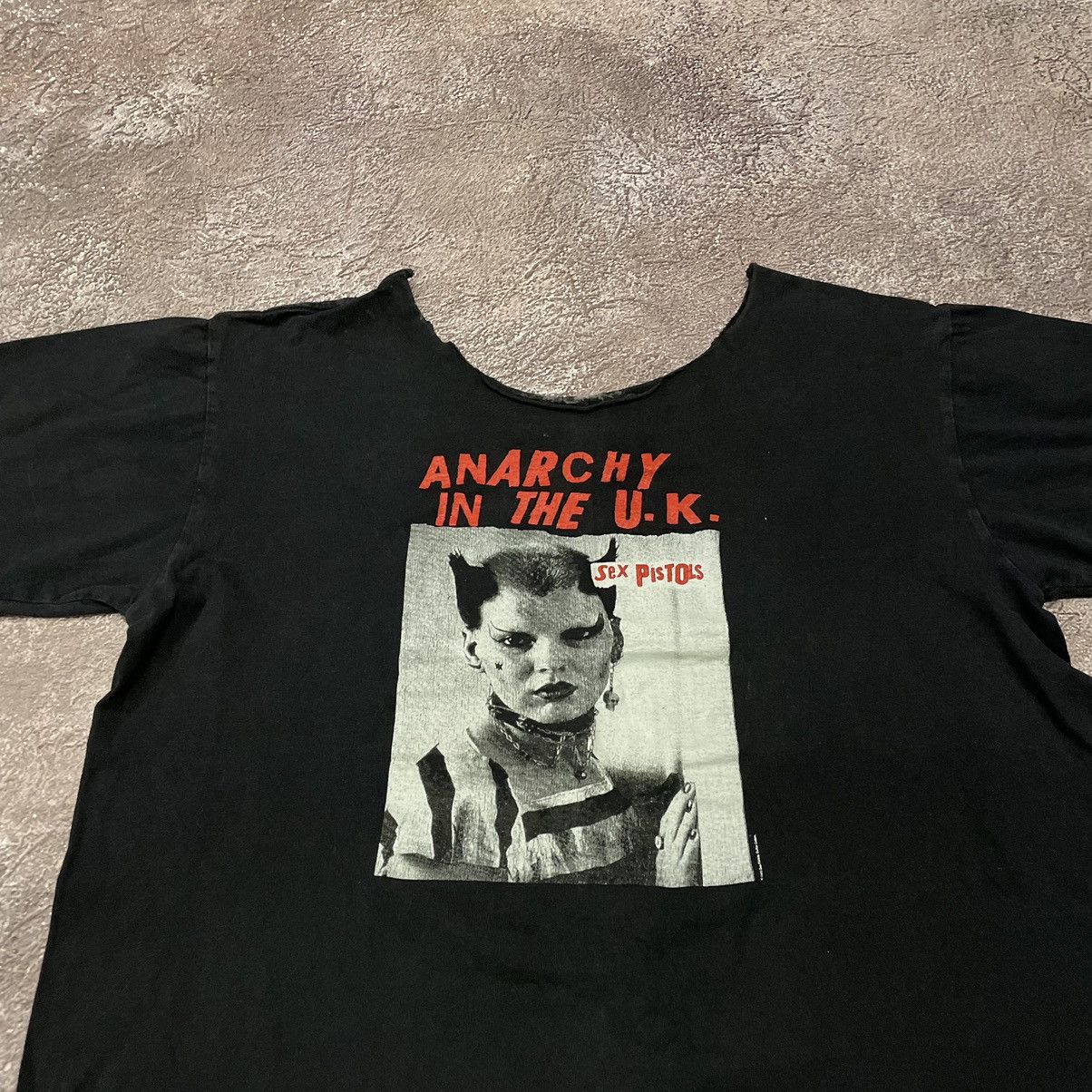 Vintage Vintage Y2K Anarchy Graphic Tee Punk Underground Black L Size US L / EU 52-54 / 3 - 5 Thumbnail