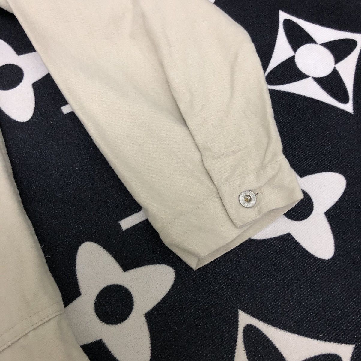 Nigel Cabourn Rare nigel cabourn oversized jacket 3L size Size US XXL / EU 58 / 5 - 17 Thumbnail