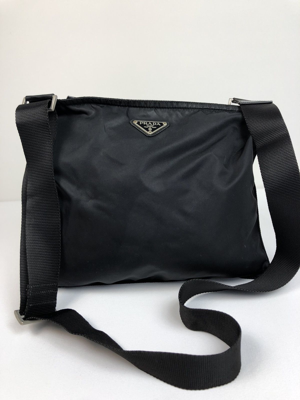 Prada tessuto nero nylon crossbody bag