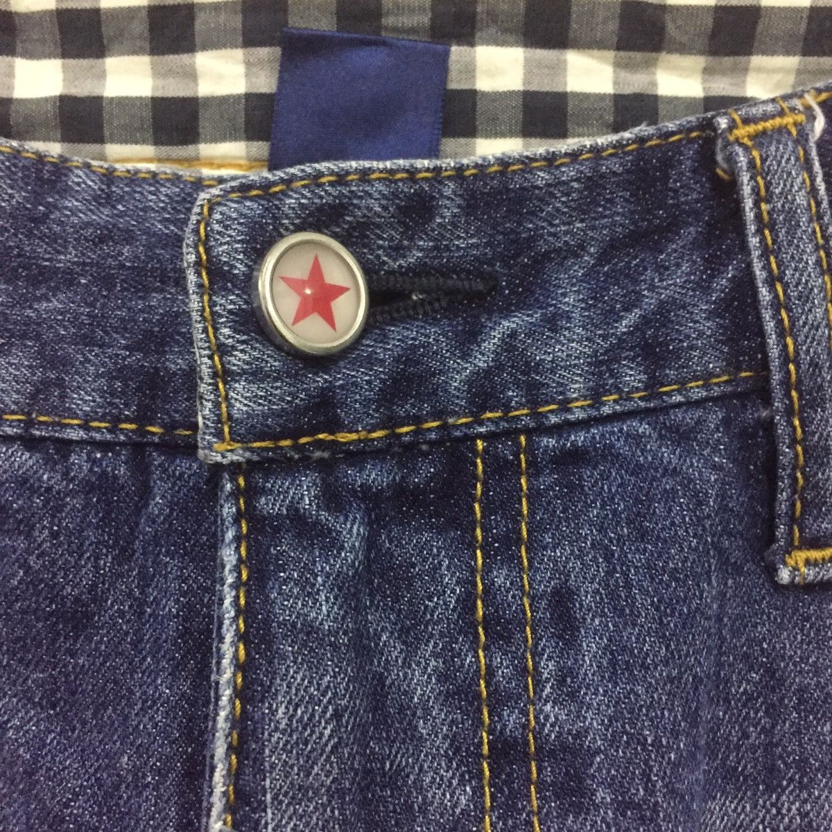 Disney Rare jeans mickey mouse print vintage style Size US 32 / EU 48 - 6 Thumbnail