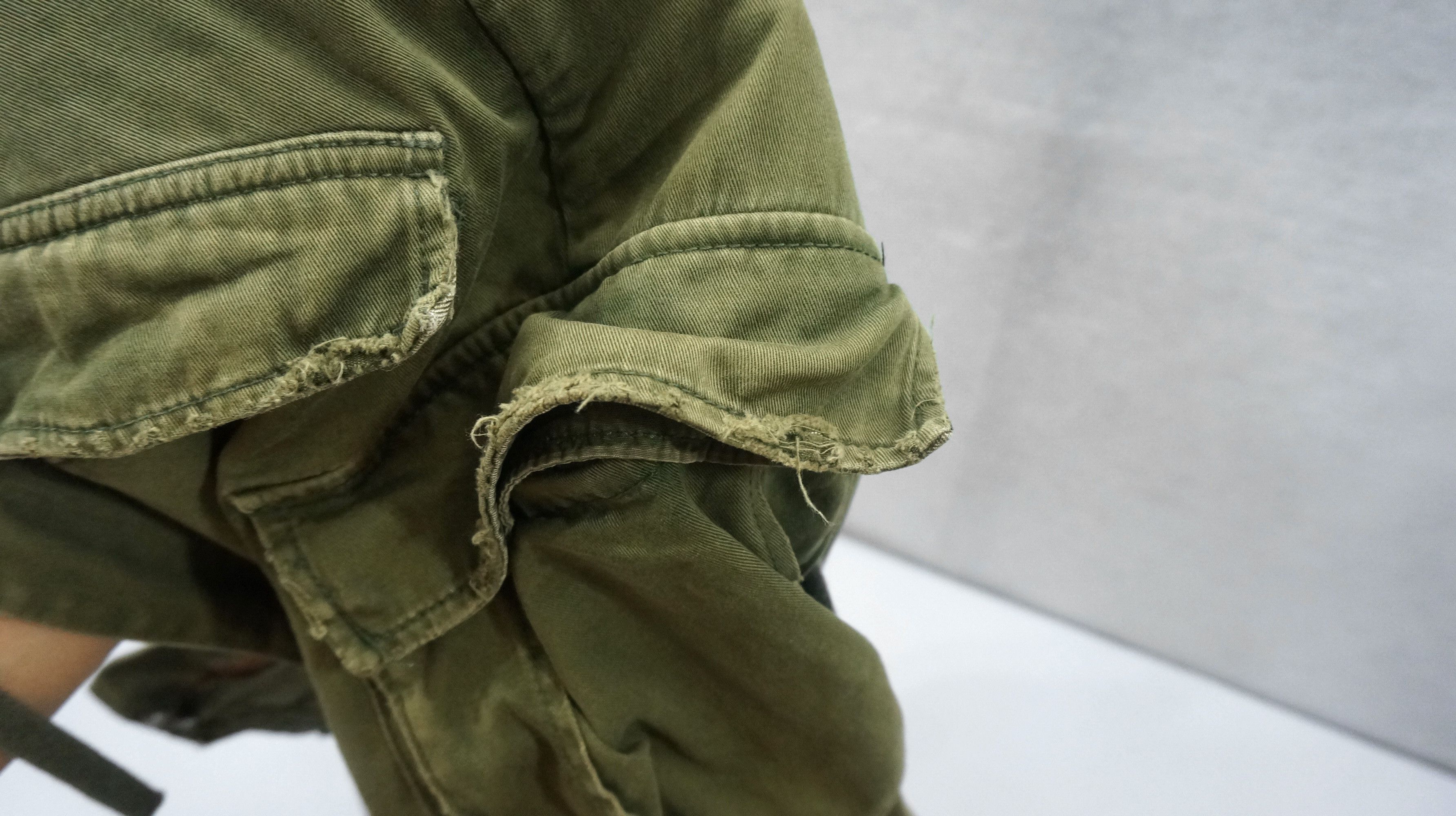 Japanese Brand VTG 🔥 MANGROVE Japan Distressed Tactical Bondage Cargo Pant Size US 31 - 22 Thumbnail
