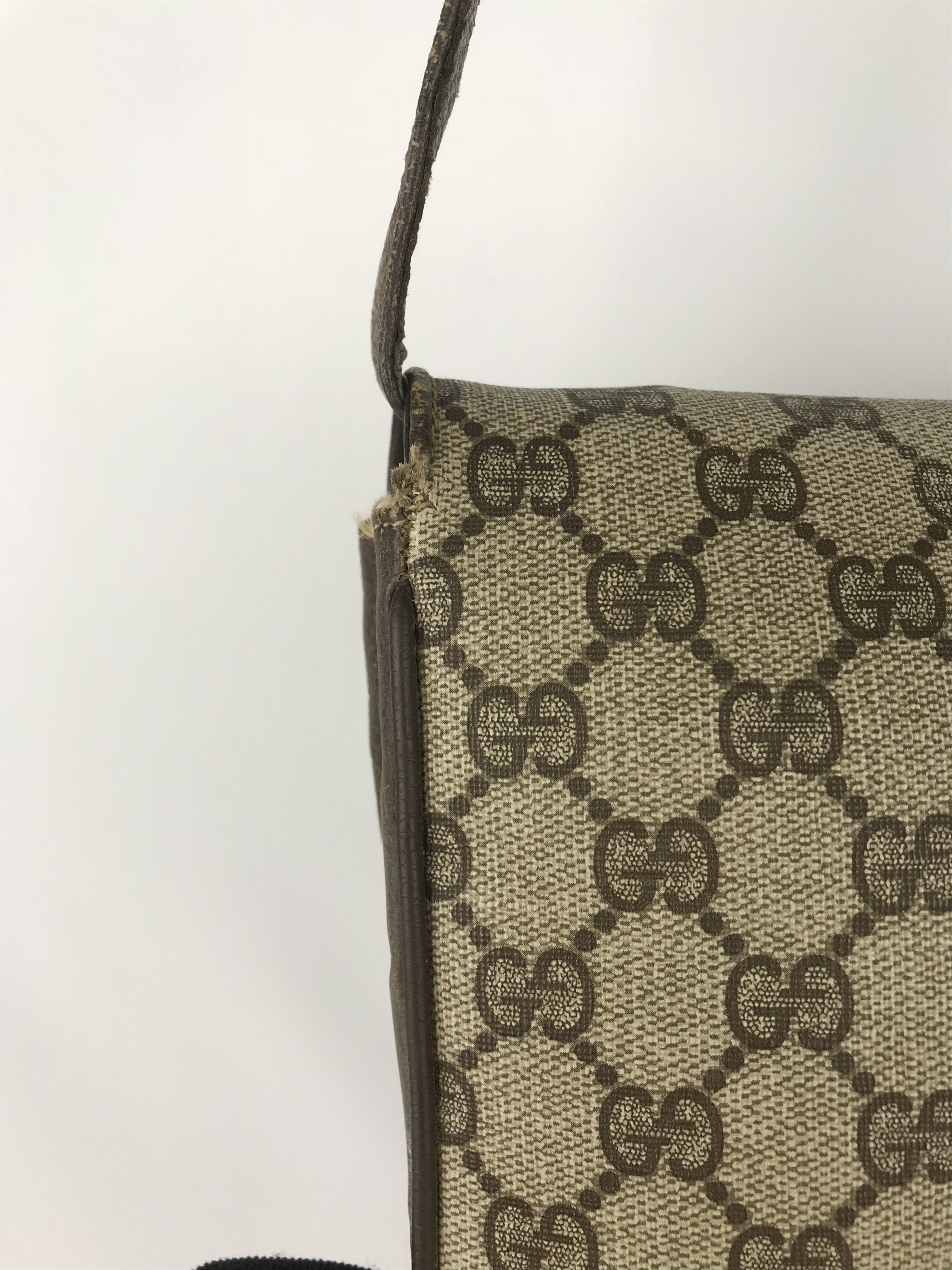 Gucci × Vintage ❌Last Drop❌Vintage Gucci GG Cross body bag Size ONE SIZE - 17 Thumbnail