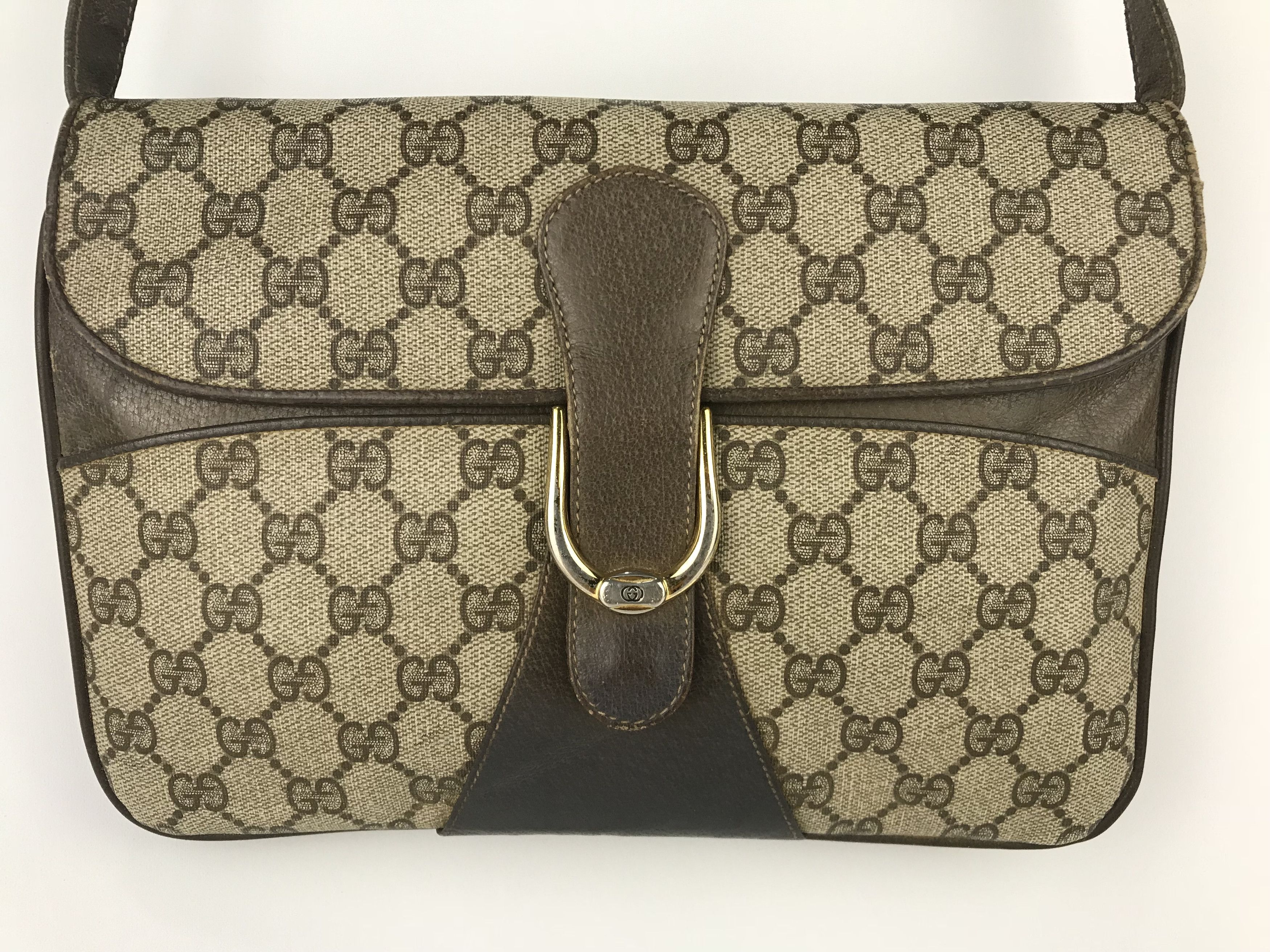 Gucci × Vintage ❌Last Drop❌Vintage Gucci GG Cross body bag Size ONE SIZE - 12 Thumbnail