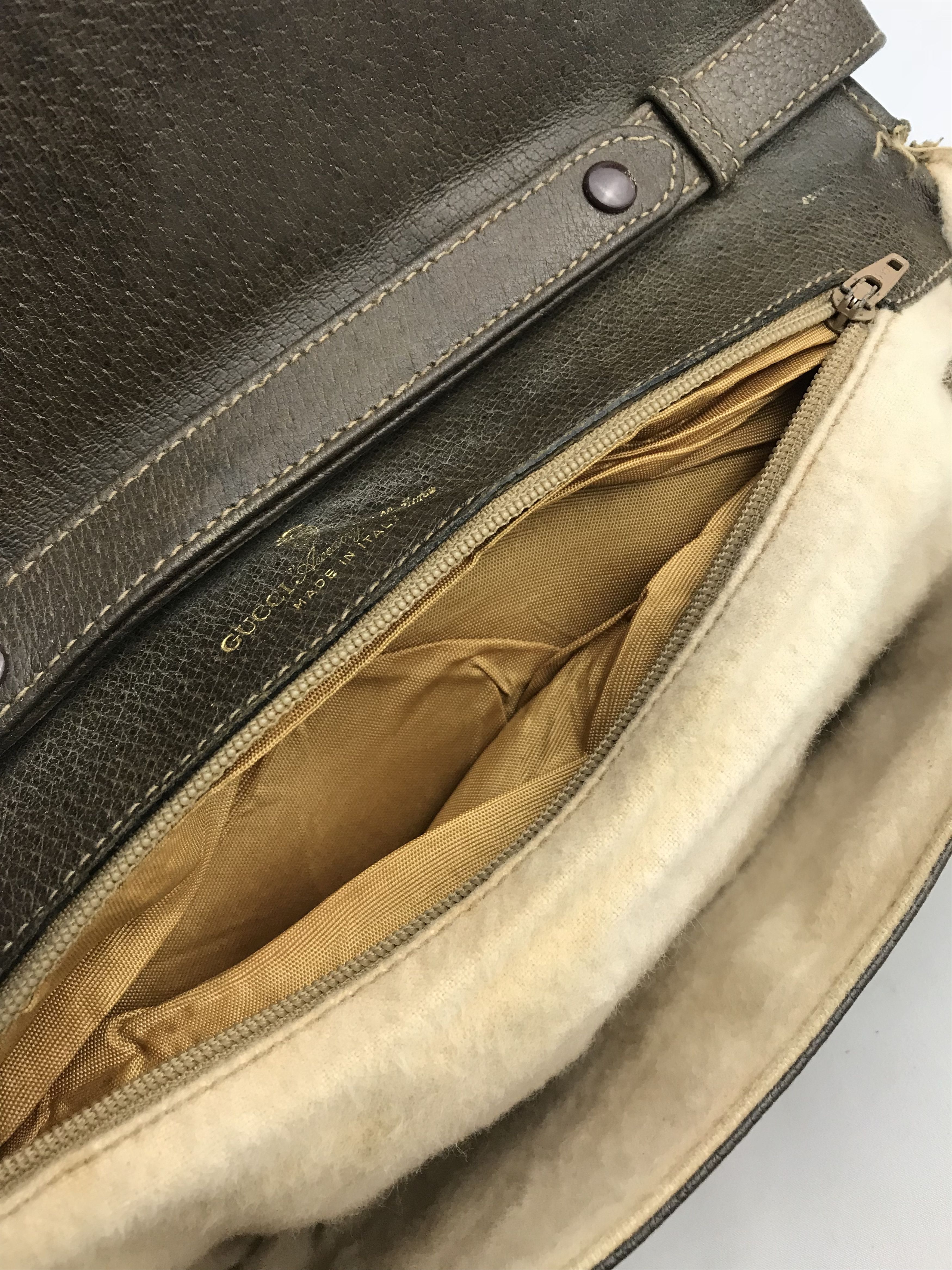 Gucci × Vintage ❌Last Drop❌Vintage Gucci GG Cross body bag Size ONE SIZE - 7 Thumbnail