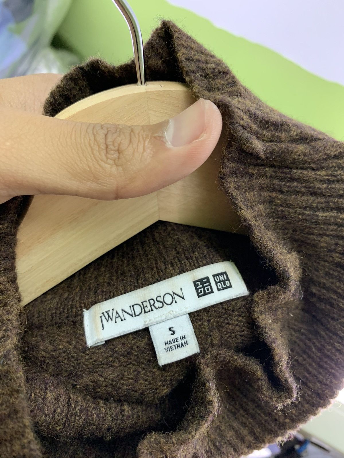 JW Anderson × Uniqlo JW anderson wool turtleneck Sweater long sleeve Size US S / EU 44-46 / 1 - 4 Thumbnail