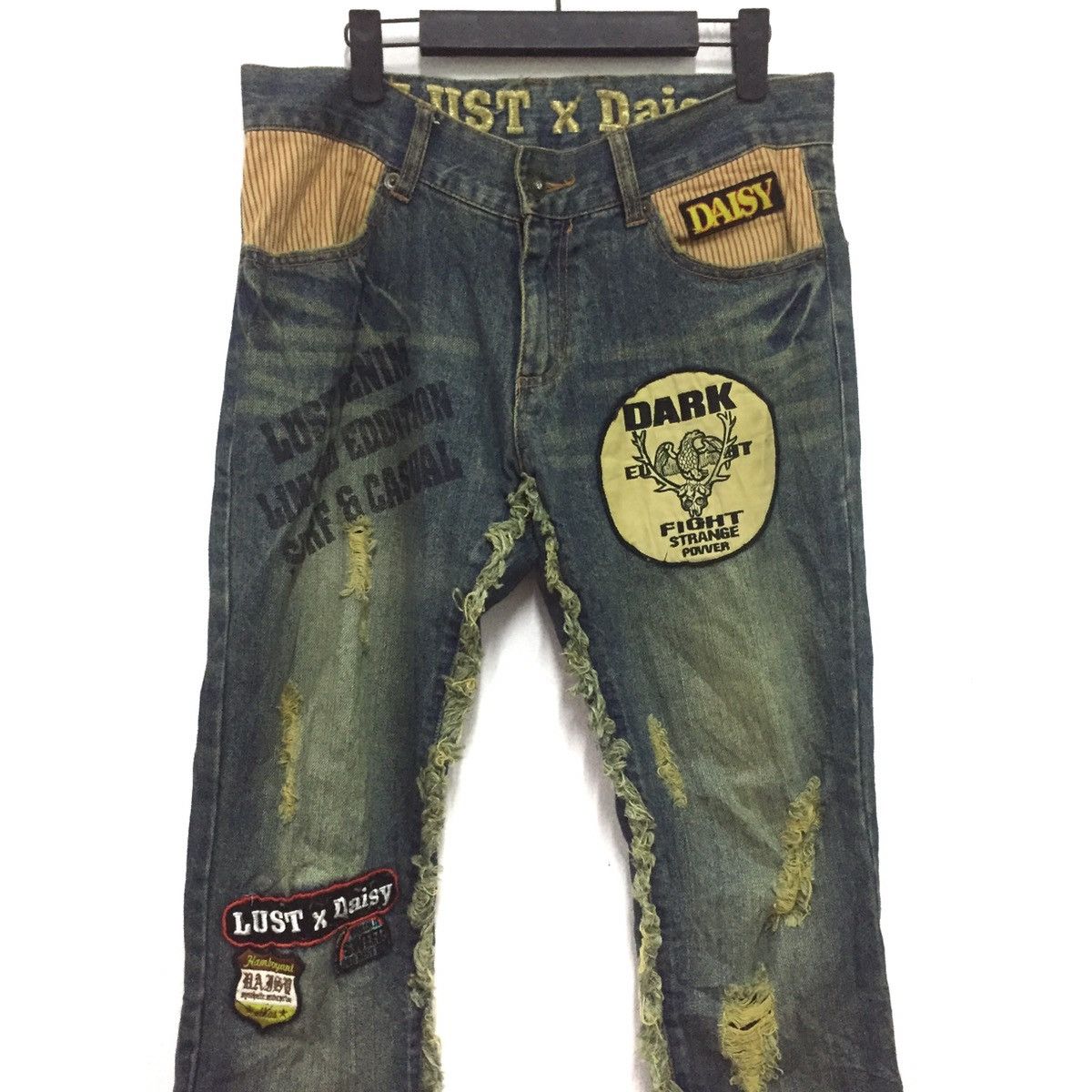 Japanese Brand Distressed / patchwork jeans rare design like kapital Size US 32 / EU 48 - 2 Thumbnail