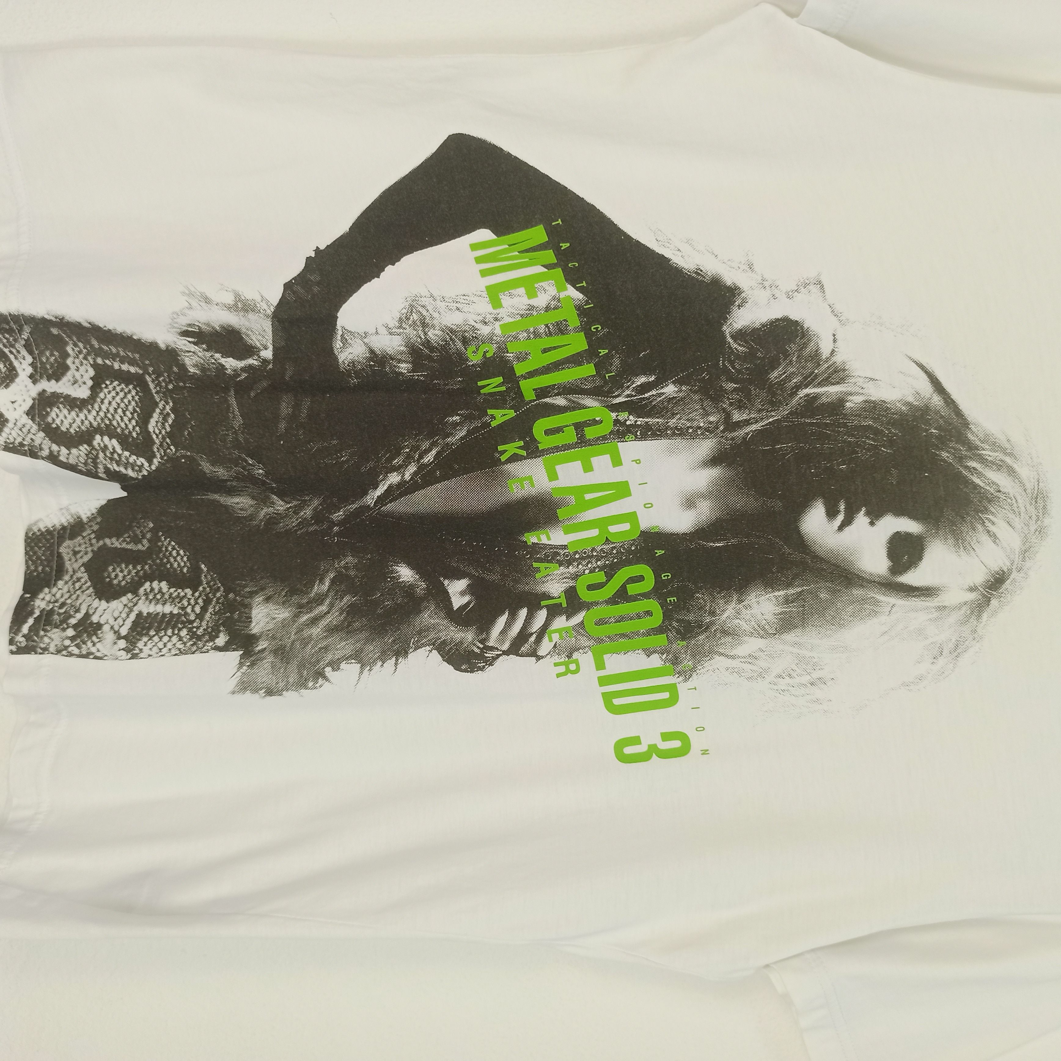 Playstation 🔥STEALS🔥 Metal Gear Solid Gaming X Uniqlo Promo Tshirt Size US M / EU 48-50 / 2 - 3 Thumbnail