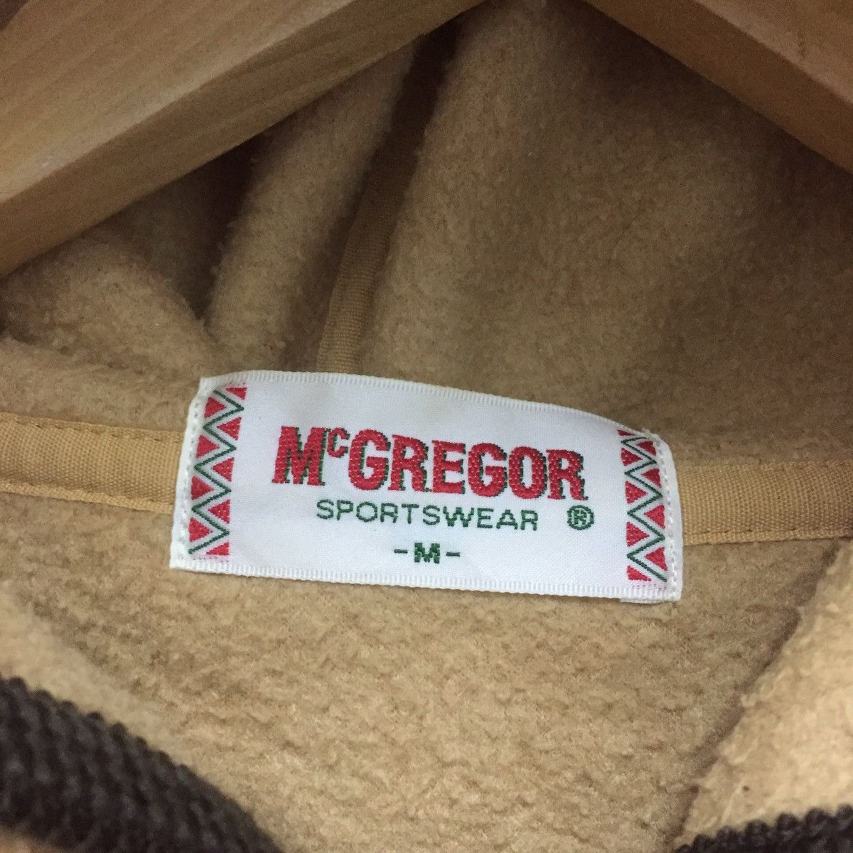 McGregor 🔥RARE Mcgregor sweater big logo hypebeast style Size US M / EU 48-50 / 2 - 4 Thumbnail