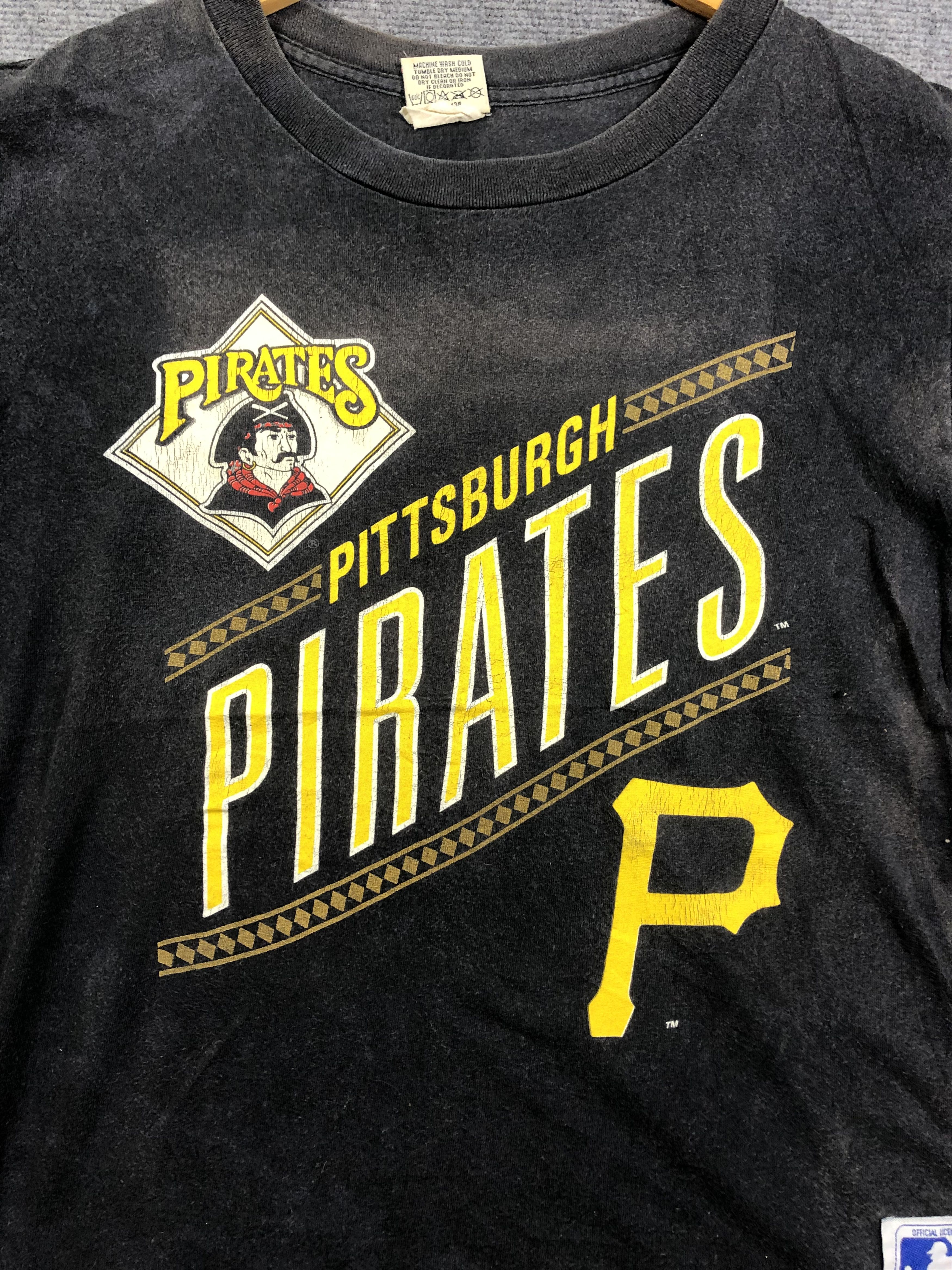 Nutmeg Vintage Nutmeg Pirates Tshirt Size US M / EU 48-50 / 2 - 2 Thumbnail