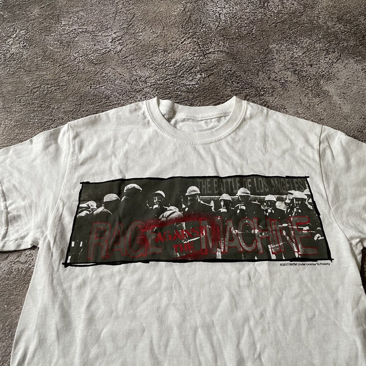 Vintage Vintage Y2K Rage Against The Machine Band Tee Faded Black S Size US S / EU 44-46 / 1 - 5 Thumbnail