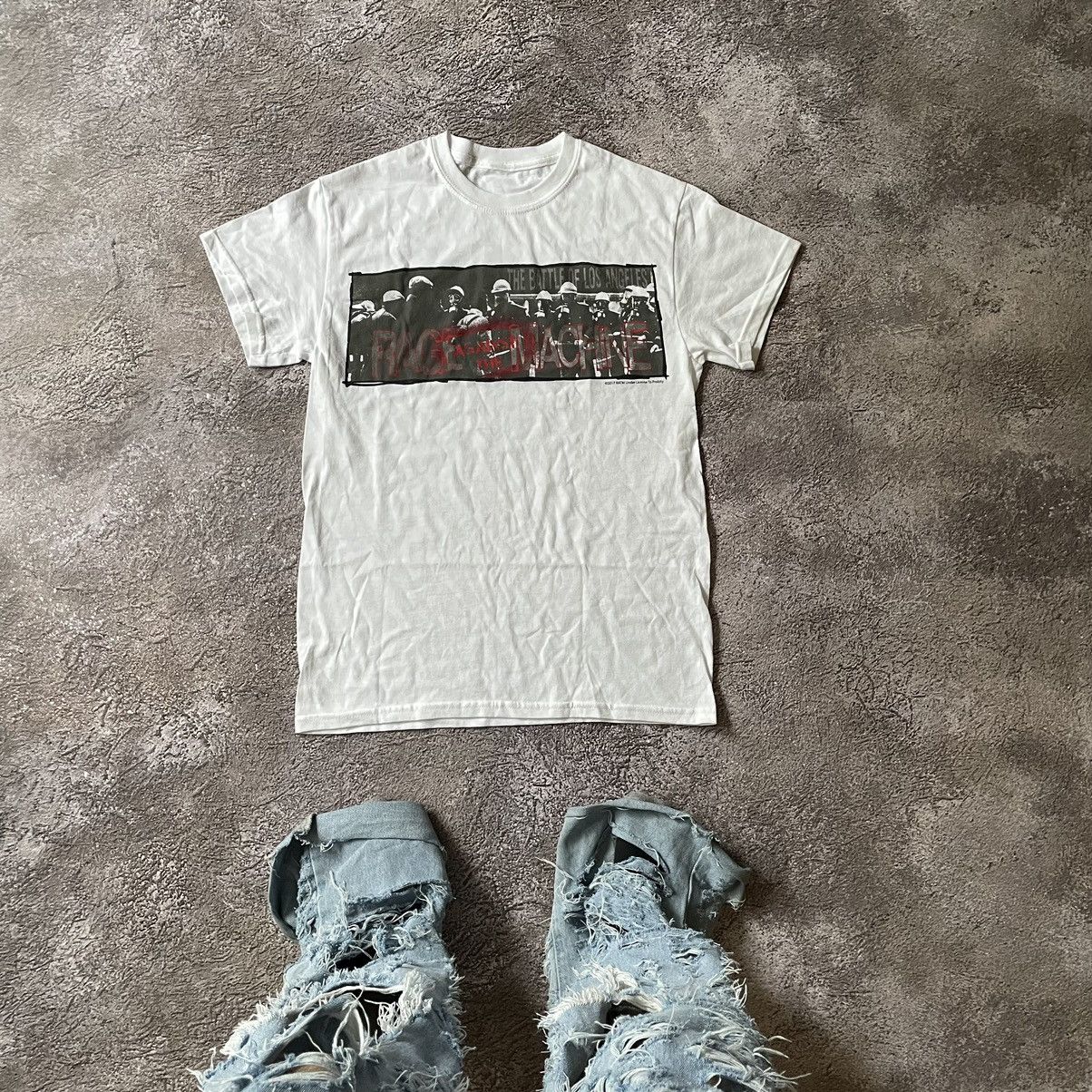 Vintage Vintage Y2K Rage Against The Machine Band Tee Faded Black S Size US S / EU 44-46 / 1 - 1 Thumbnail