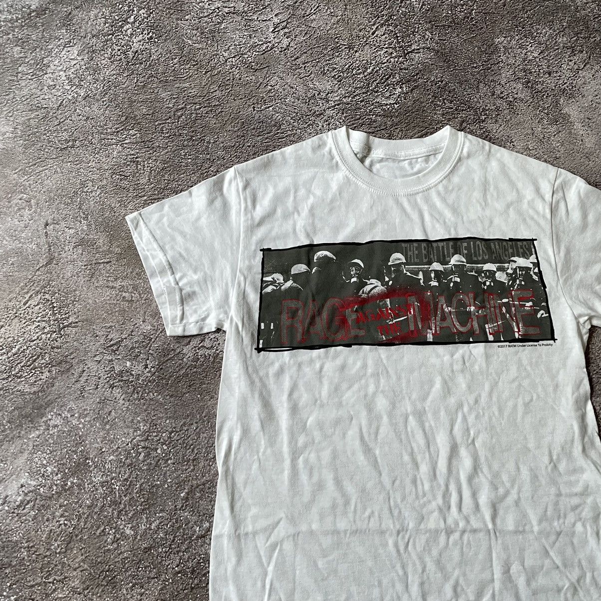 Vintage Vintage Y2K Rage Against The Machine Band Tee Faded Black S Size US S / EU 44-46 / 1 - 4 Thumbnail