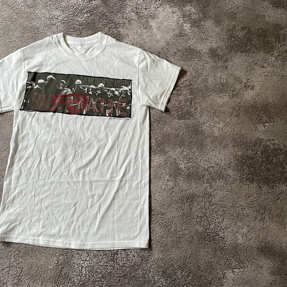 Vintage Vintage Y2K Rage Against The Machine Band Tee Grunge Baggy S Size US S / EU 44-46 / 1 - 3 Thumbnail