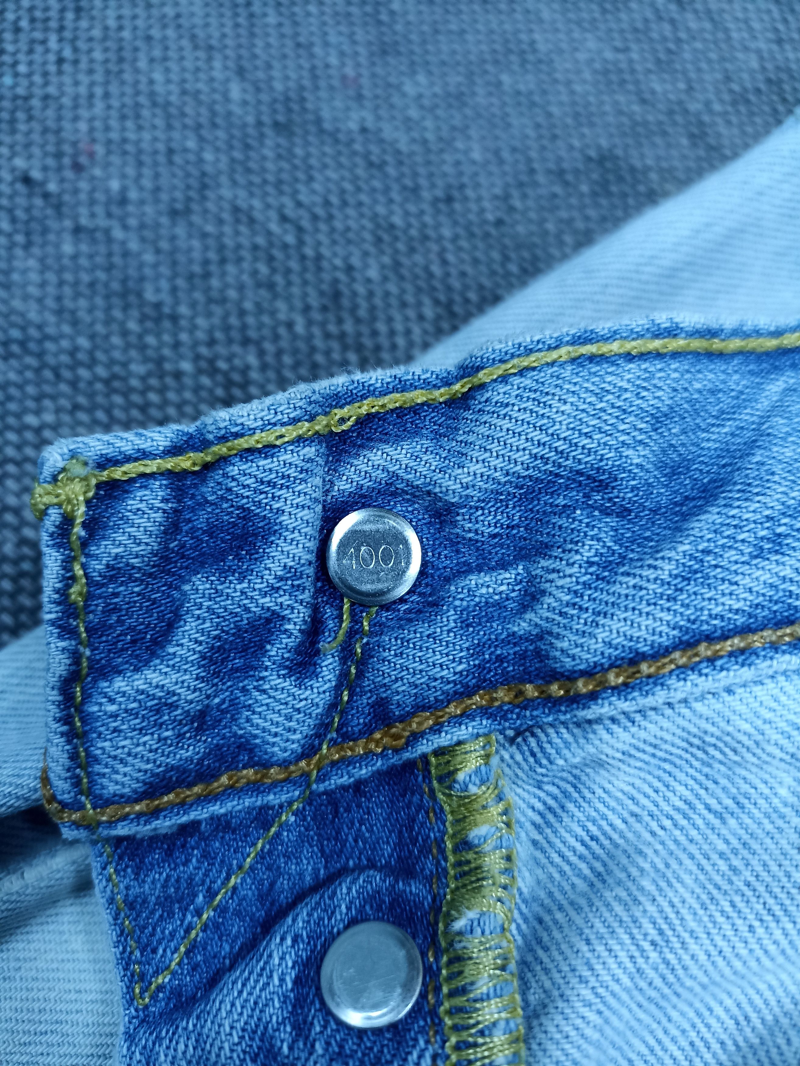 Jean × Levi's × Vintage Vintage Levis 501 Distressed Blue Wash Jeans - J160 Size US 32 / EU 48 - 4 Thumbnail