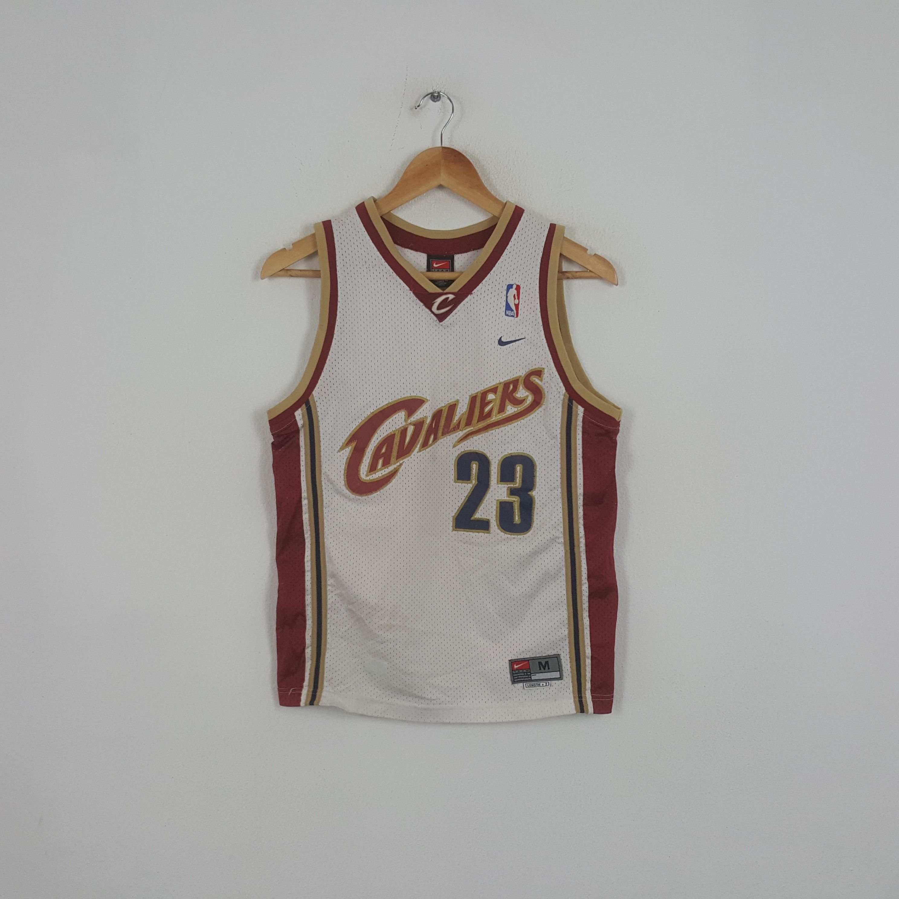 Vintage Cavaliers 23 American NBA Basketball Jerseys