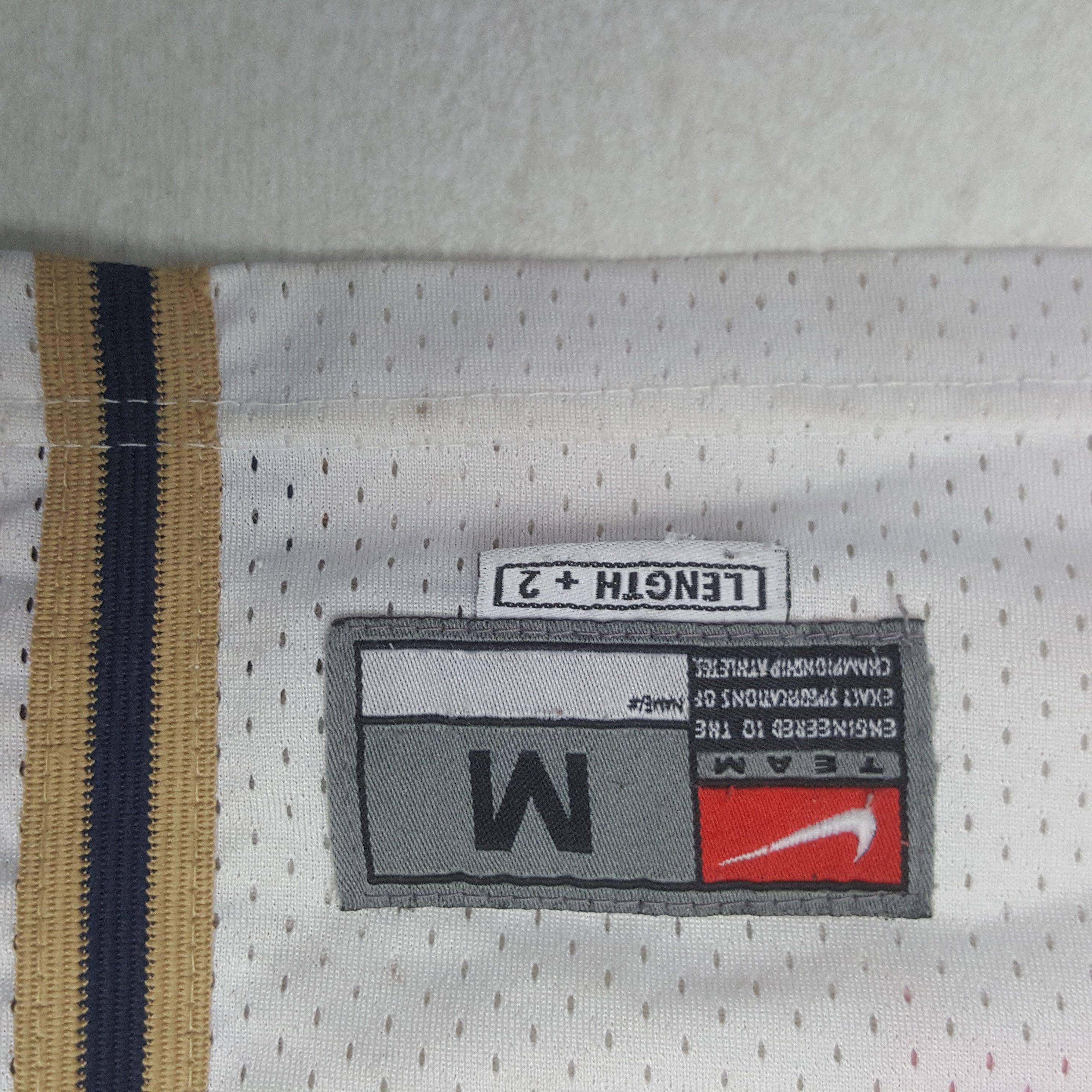 NBA × Nike × Vintage Vintage Cavaliers 23 American NBA Basketball Jerseys Size US S / EU 44-46 / 1 - 7 Thumbnail