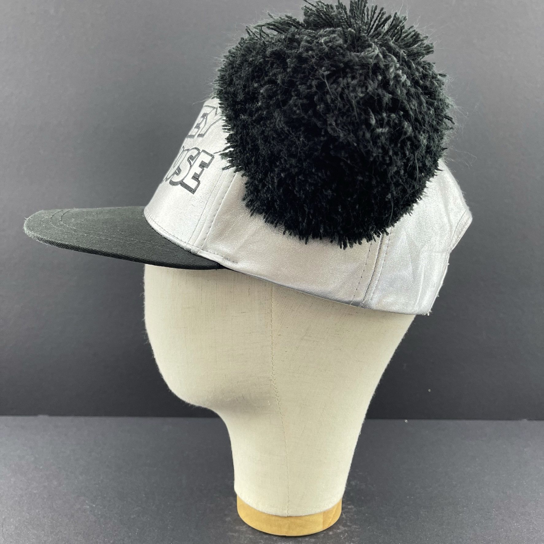Disney Mickey Mouse Ear Nice Design Cap Hats-BH2208 Size ONE SIZE - 5 Thumbnail