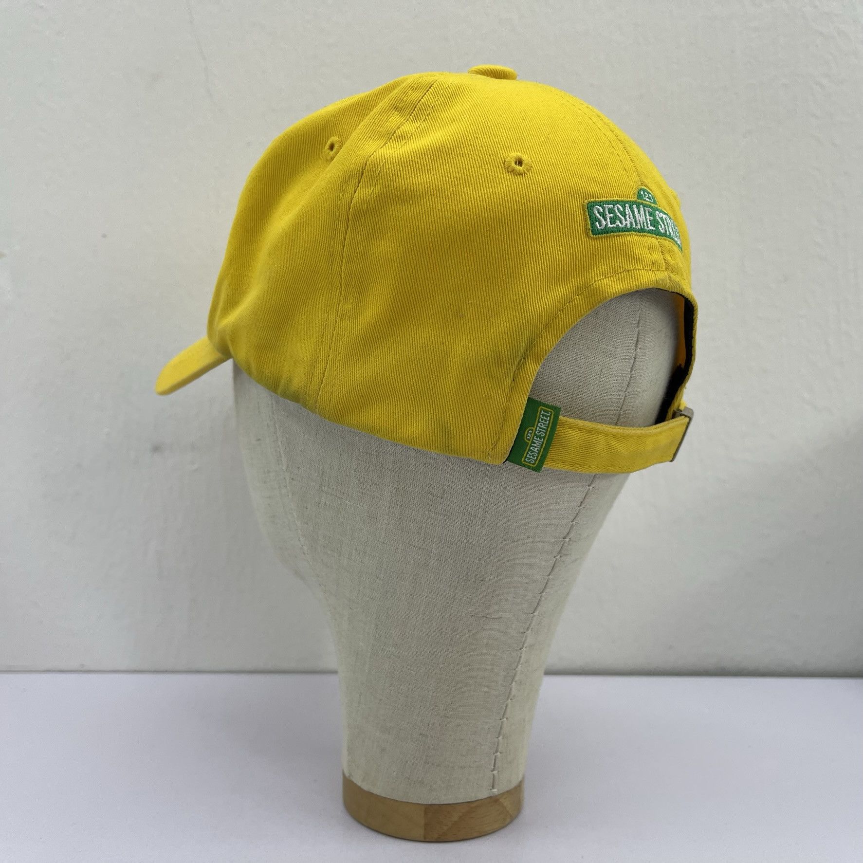 Cartoon Network Sesame Street Yellow Cap Hats-BH4221 Size ONE SIZE - 4 Thumbnail