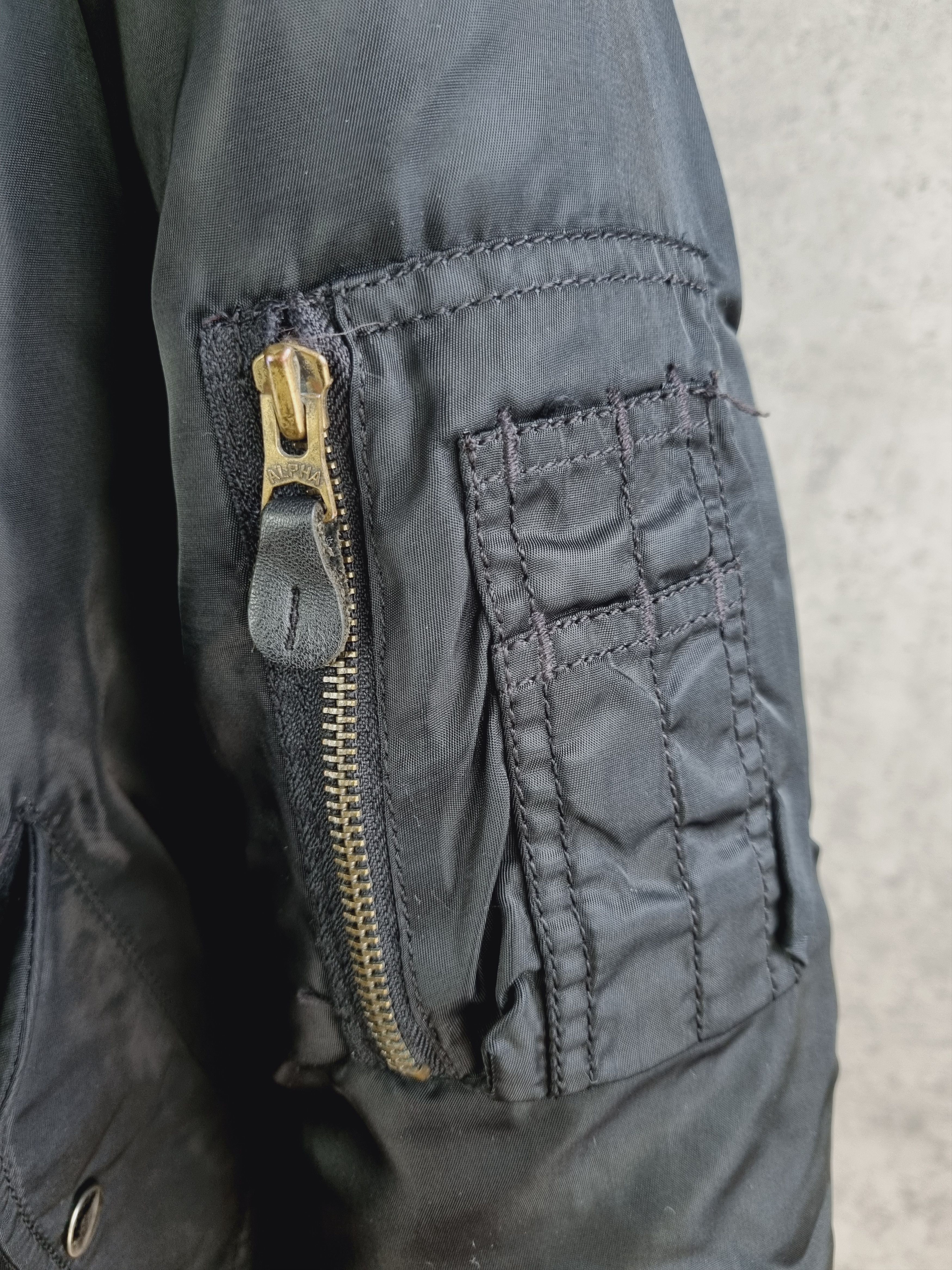 Alpha Industries × Vintage Rare 1987 Reversible Alpha Industries seen on Kanye West Size US L / EU 52-54 / 3 - 9 Thumbnail