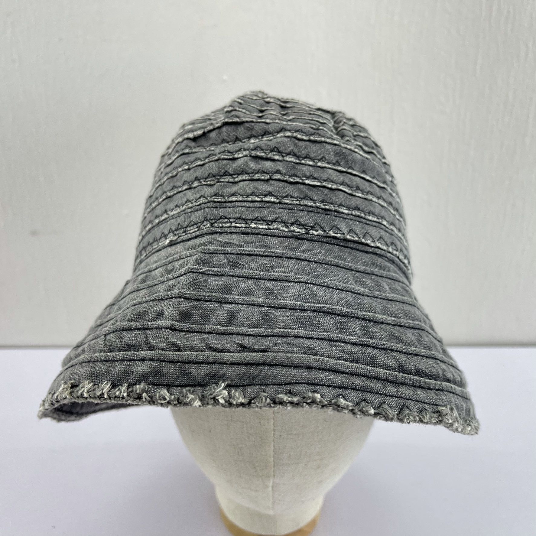 Japanese Brand Unknown Japanese Brand Nice Design Bucket Hats-BH1296 Size ONE SIZE - 2 Thumbnail