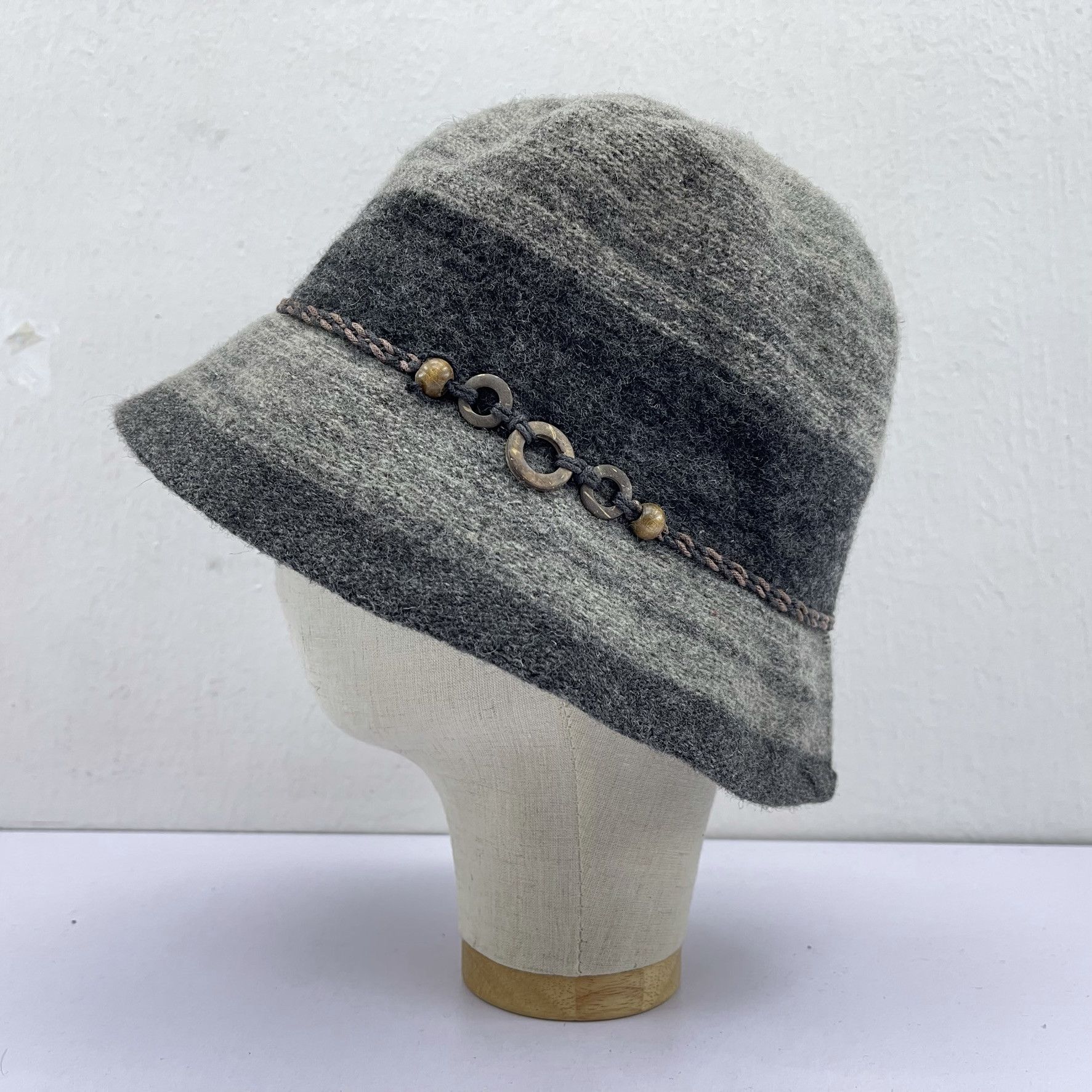 Other Vivalenu Nice Design Bucket Hats-BH3196 Size ONE SIZE - 1 Thumbnail