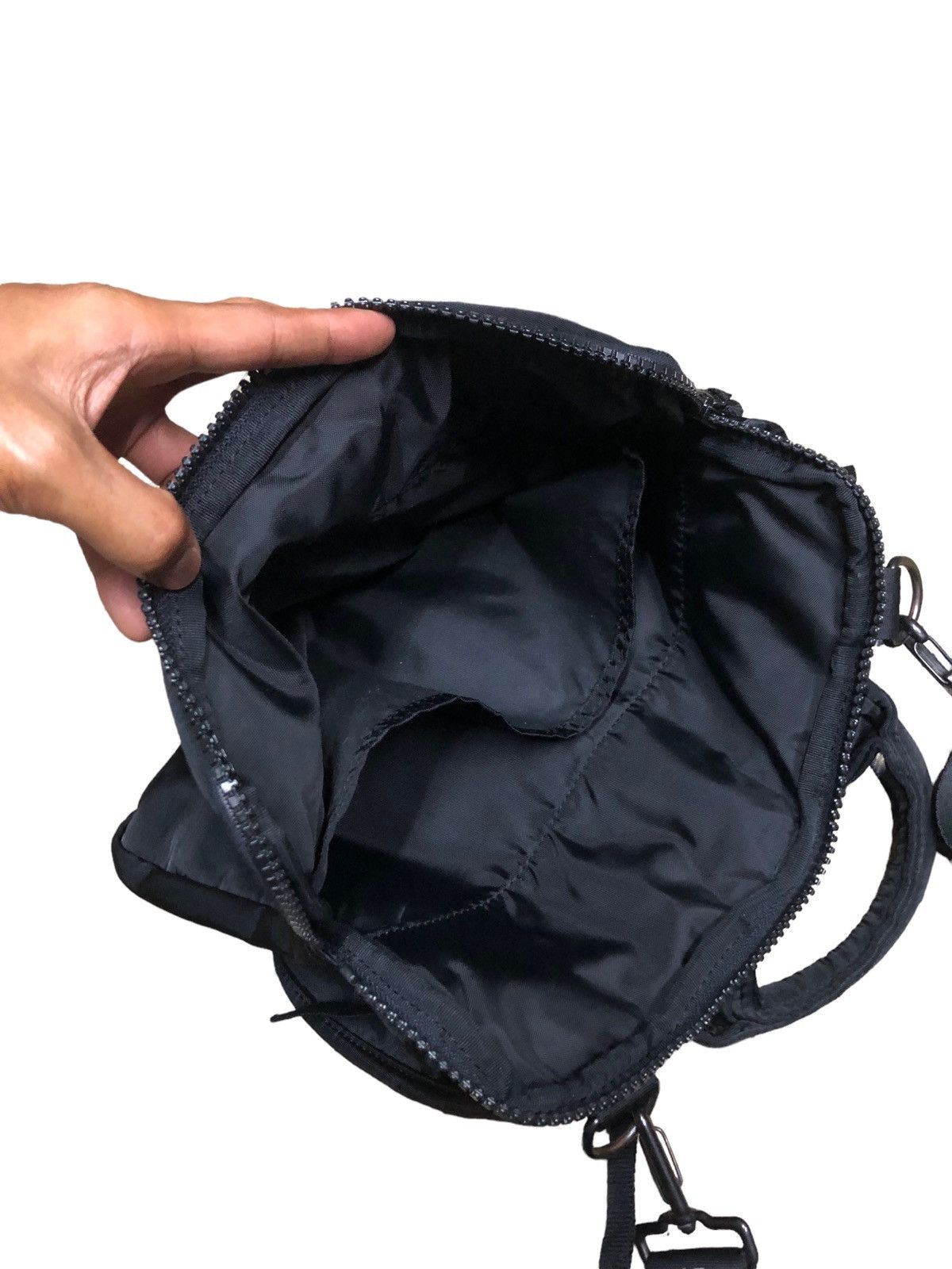 Yohji Yamamoto YSACCS + POUR TOUS HANDCARRY SLINGBAG Size ONE SIZE - 8 Thumbnail