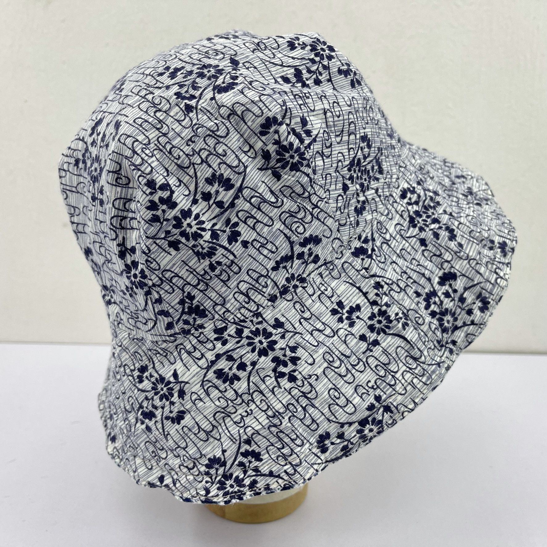 Other Unknown Reversible Nice Design Bucket Hats-BH3041 Size ONE SIZE - 6 Thumbnail
