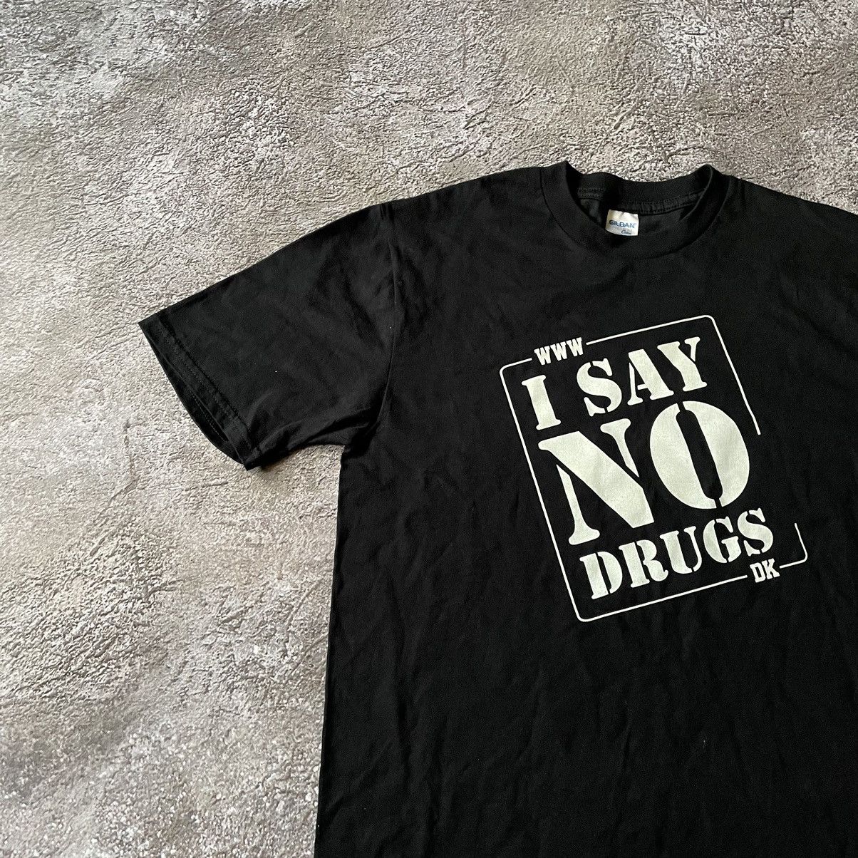 Vintage Vintage Y2K Say No Drugs Graphic Tee Skate Streetwear Boxy L Size US L / EU 52-54 / 3 - 4 Thumbnail
