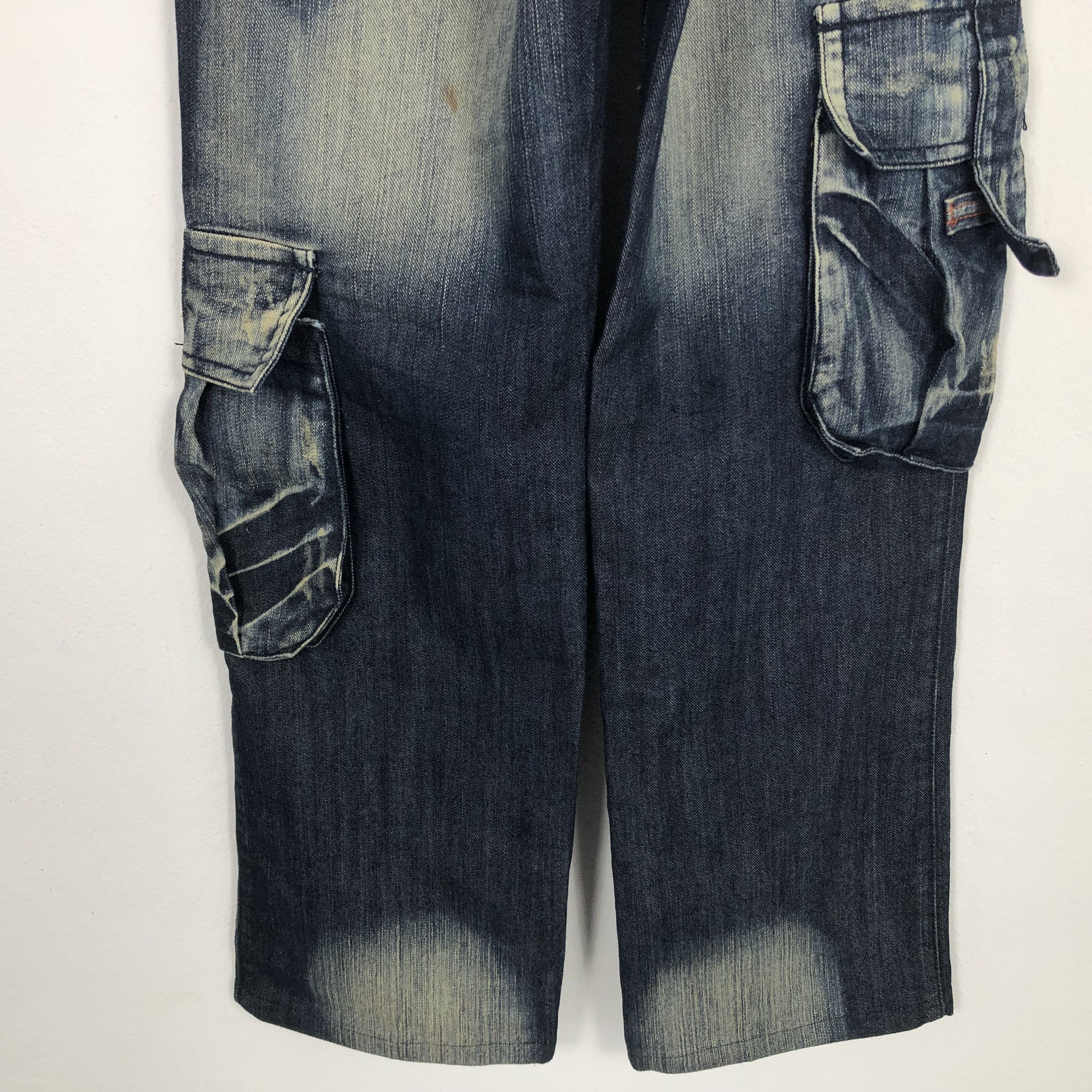 Designer × Japanese Brand × Vintage Vintage Japan Style Cargo Style Multi Pocket Denim Jeans Size US 26 / EU 42 - 6 Thumbnail