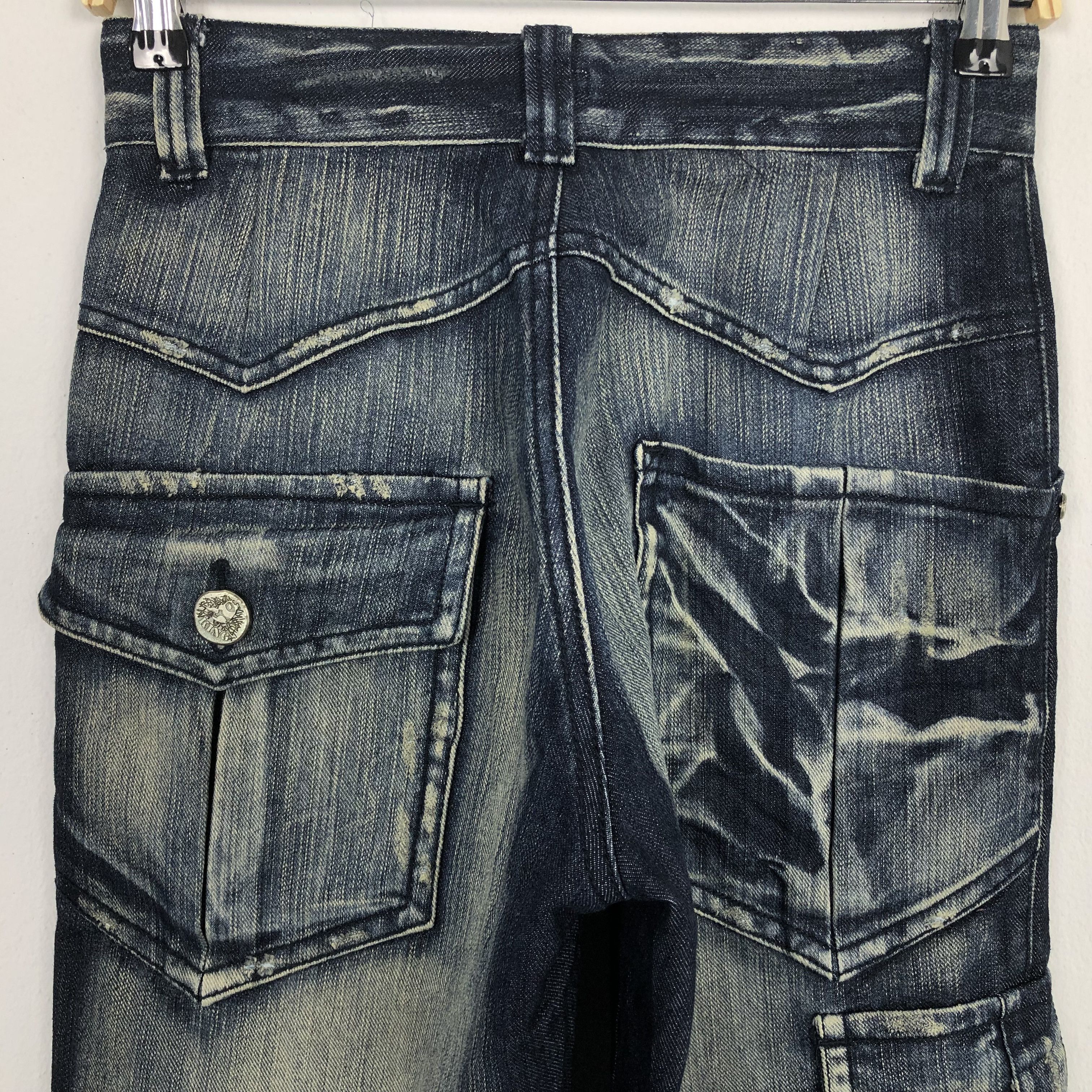 Designer × Japanese Brand × Vintage Vintage Japan Style Cargo Style Multi Pocket Denim Jeans Size US 26 / EU 42 - 5 Thumbnail