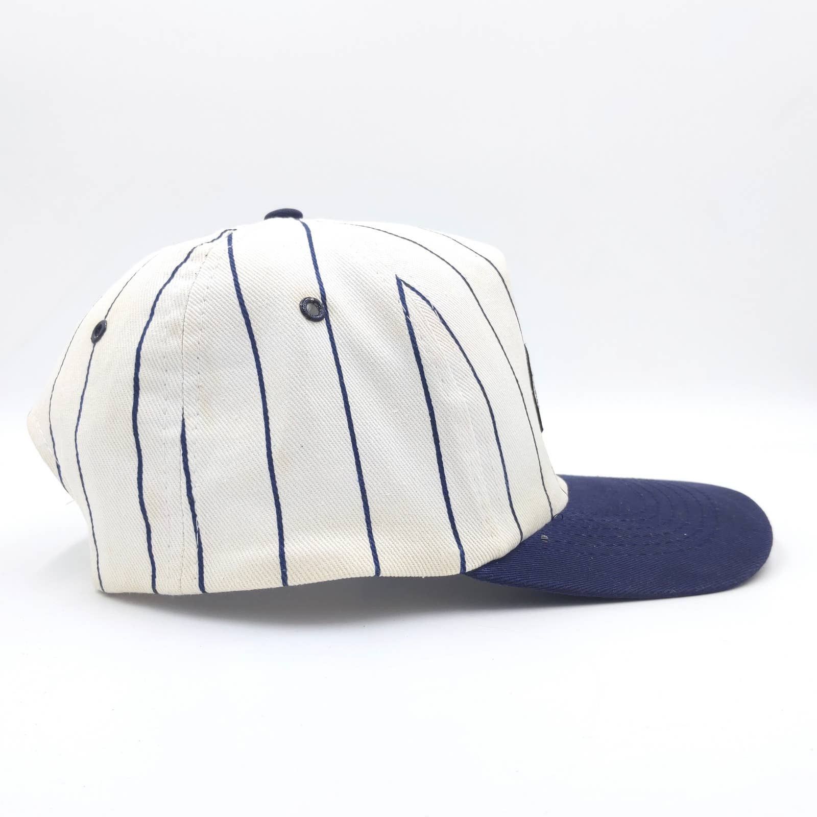 Vintage Vintage Amoco Snapback Trucker Hat Patch Stripes Two-Tone Size ONE SIZE - 6 Thumbnail
