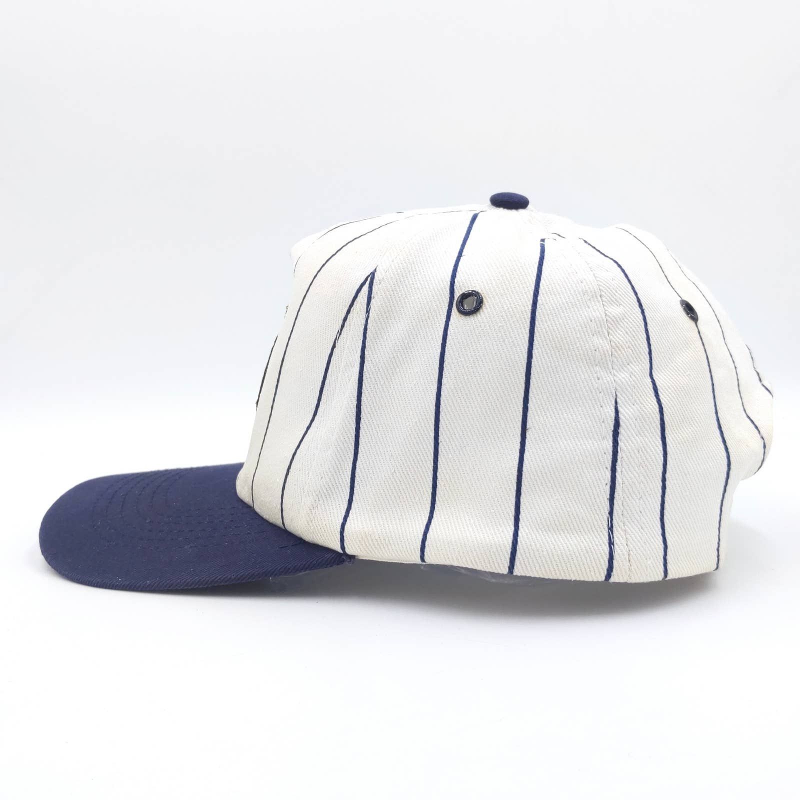Vintage Vintage Amoco Snapback Trucker Hat Patch Stripes Two-Tone Size ONE SIZE - 5 Thumbnail