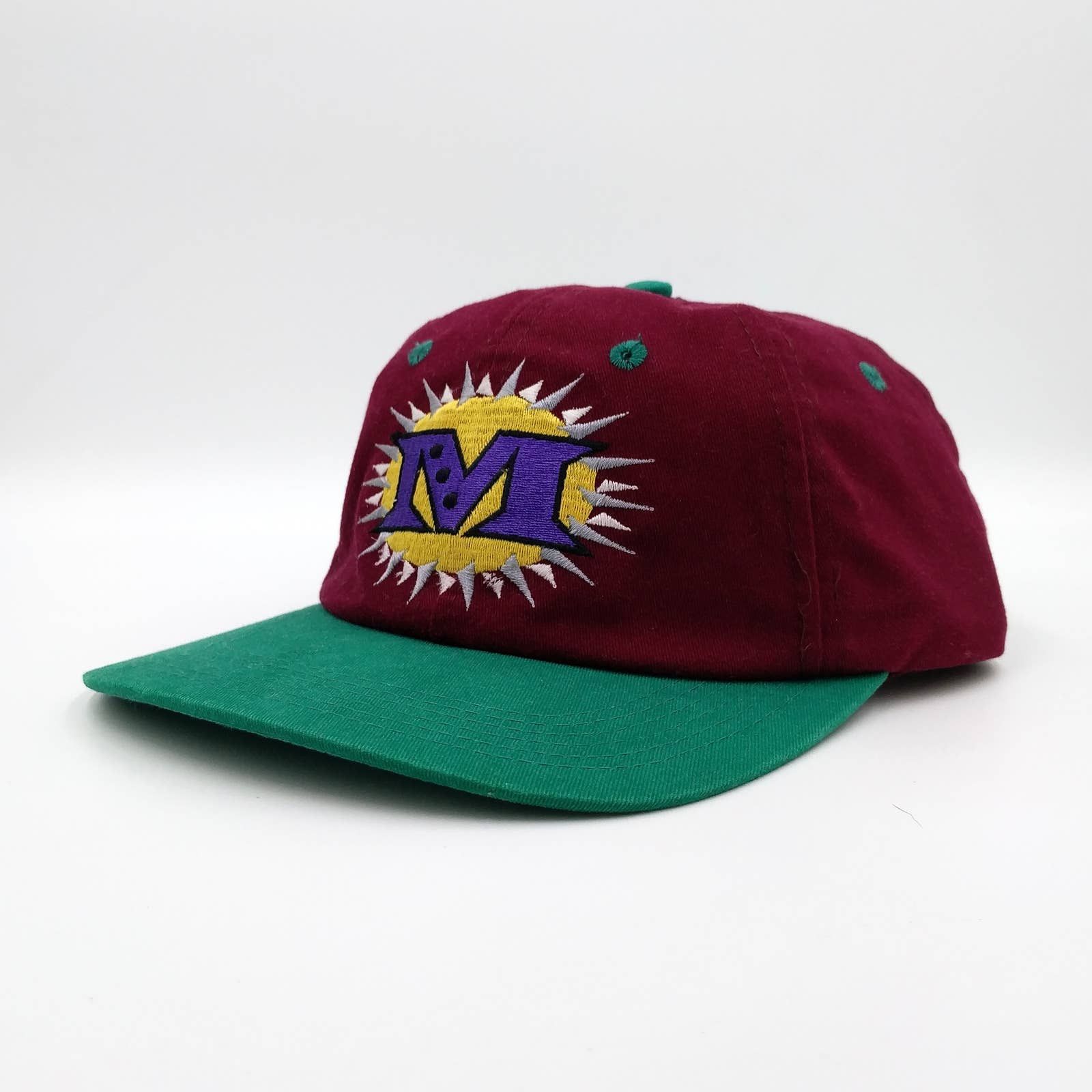 Vintage Vintage Mickey Disney Trucker Hat Two-Tone 90s Burgundy Red Size ONE SIZE - 3 Thumbnail