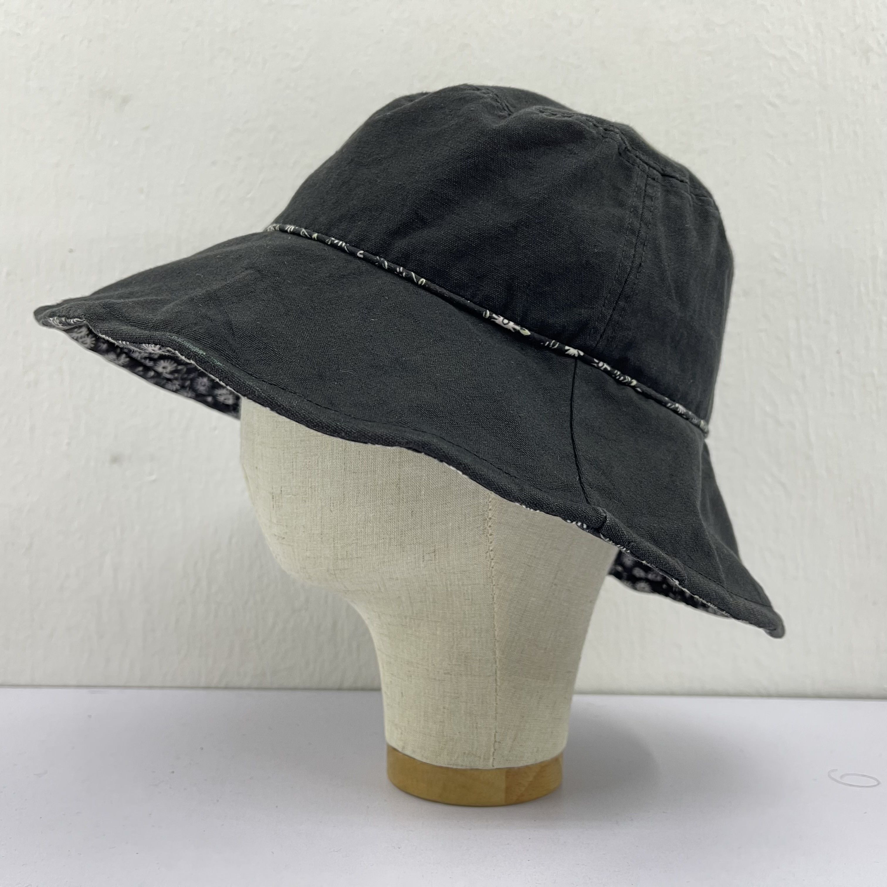 Other Unknown Nice Design Bucket Hats-BH3070 Size ONE SIZE - 1 Thumbnail