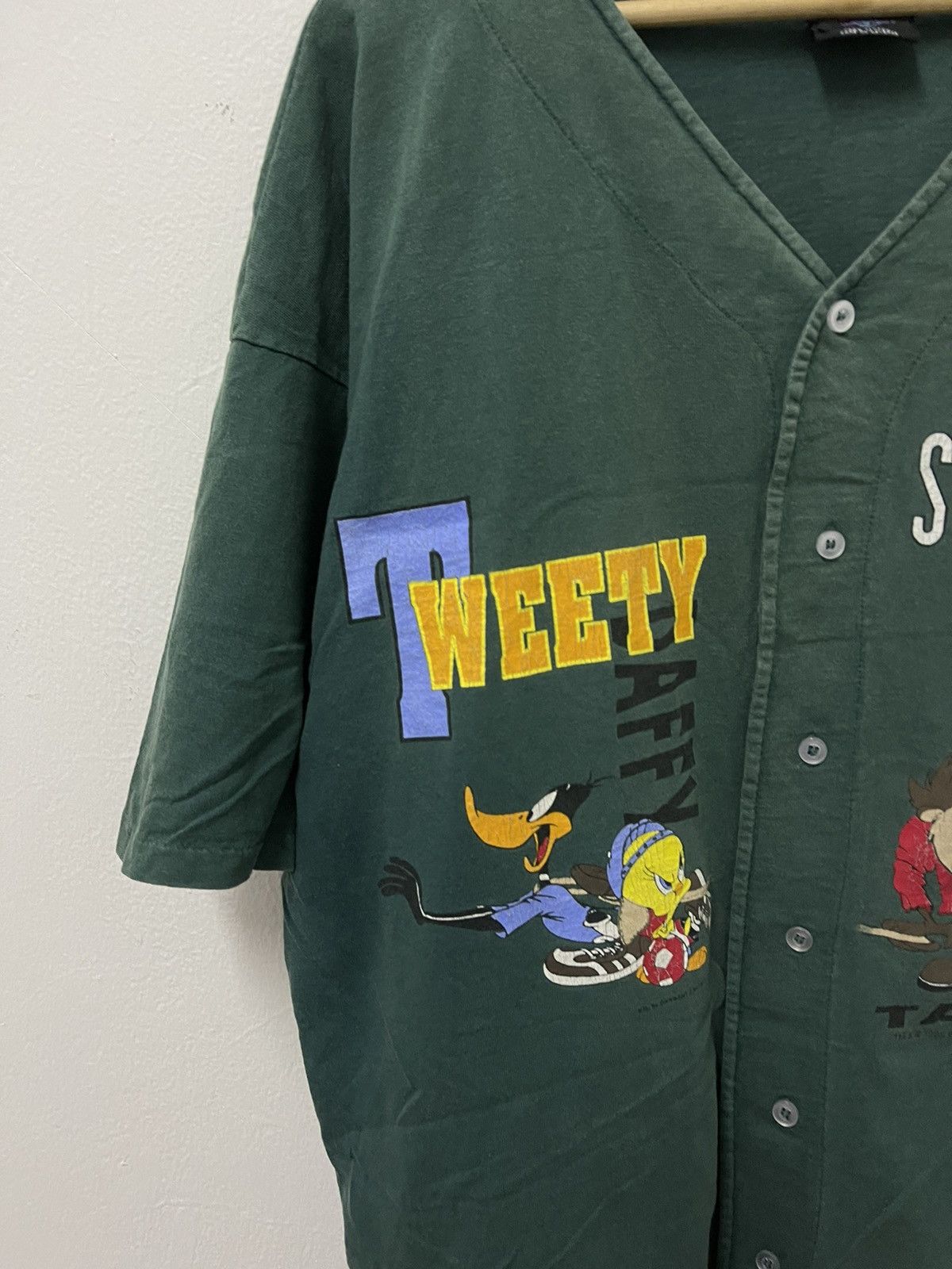 Japanese Brand × Vintage Vtg Slyvester & Tweety Vneck Big Logo Button up shortsleeve Size US XL / EU 56 / 4 - 3 Thumbnail