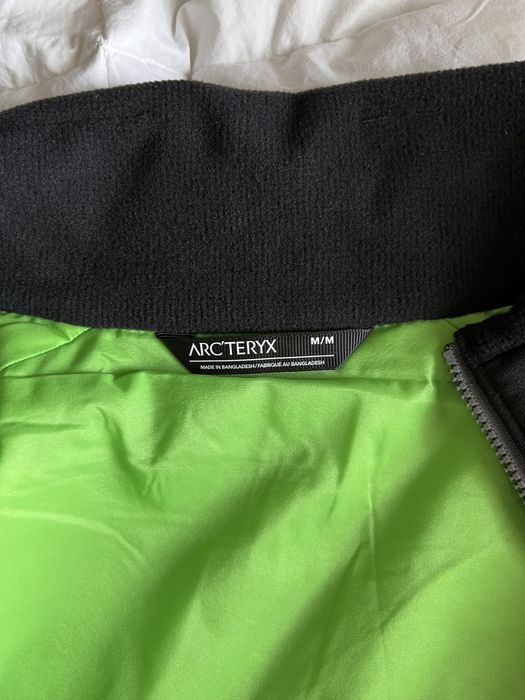 Arc'Teryx Arc'Teryx System A Chexa Hybrid Jacket in Borealis | Grailed