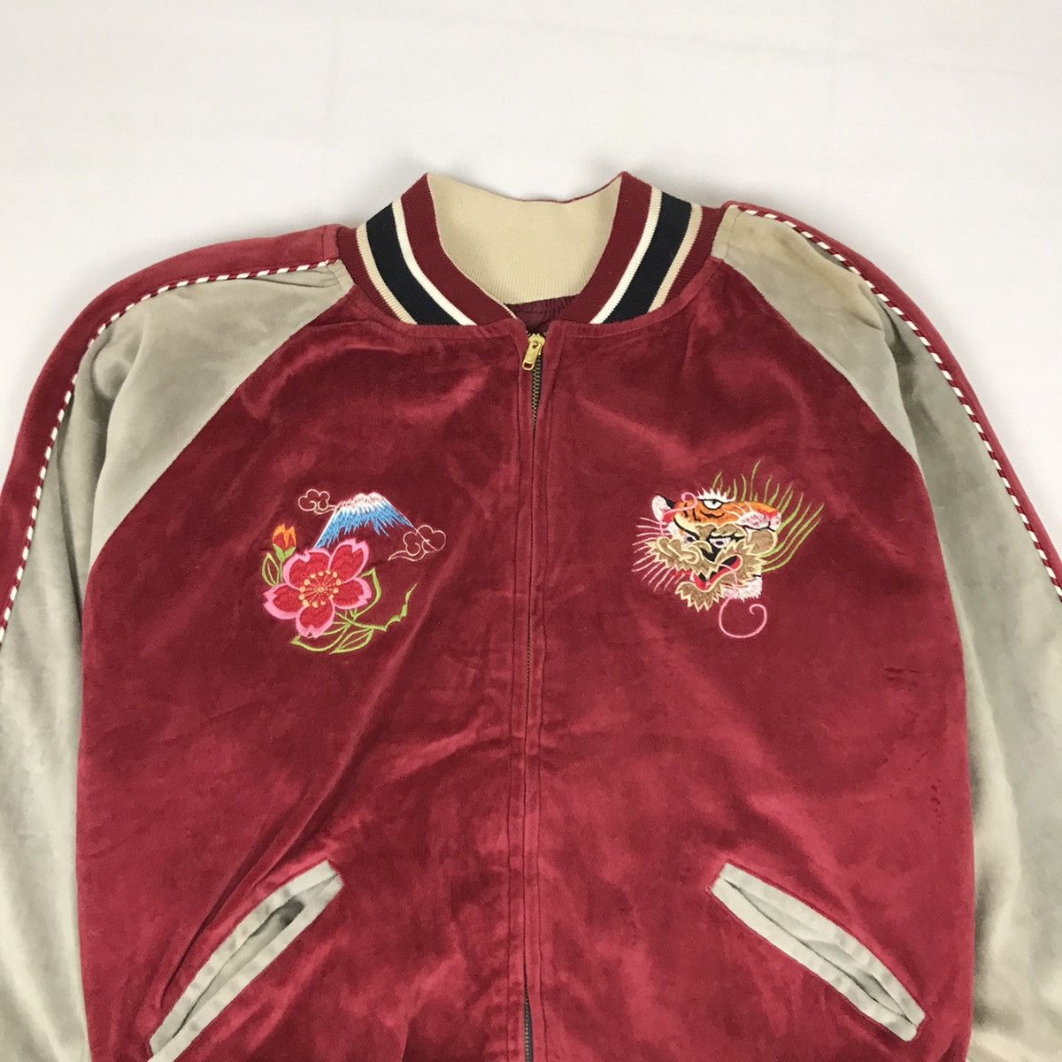 Japanese Brand × Vintage Vintage Japanese Souvenir Sukajan Velvet Jacket Size US M / EU 48-50 / 2 - 4 Thumbnail
